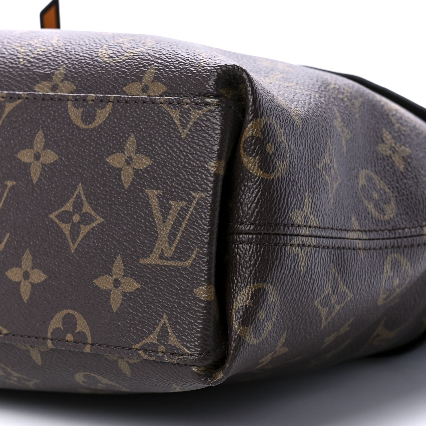 Monogram Tuileries Besace Marine Bordeaux