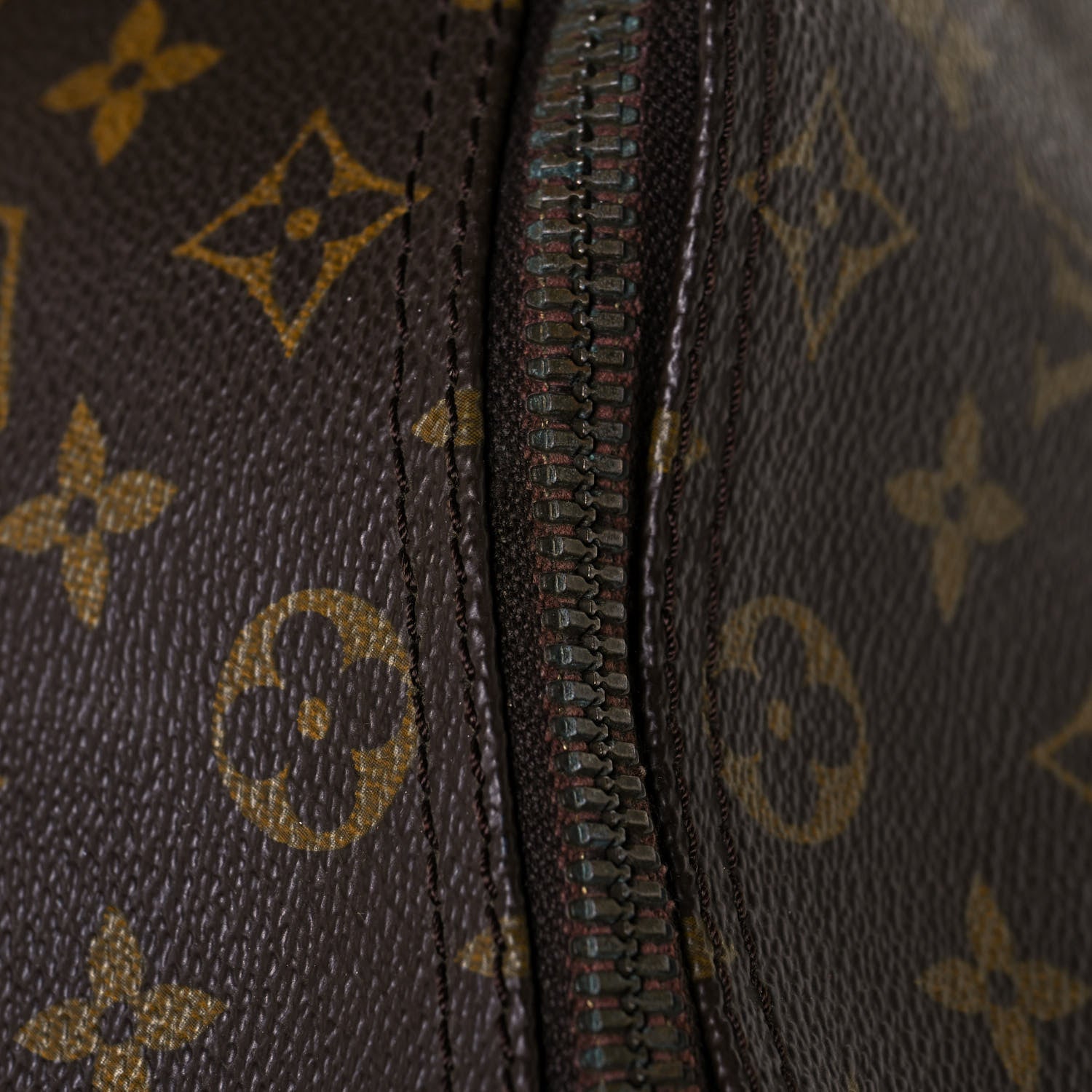 Louis Vuitton Monogram Keepall Bandouliere 45 31 of 39