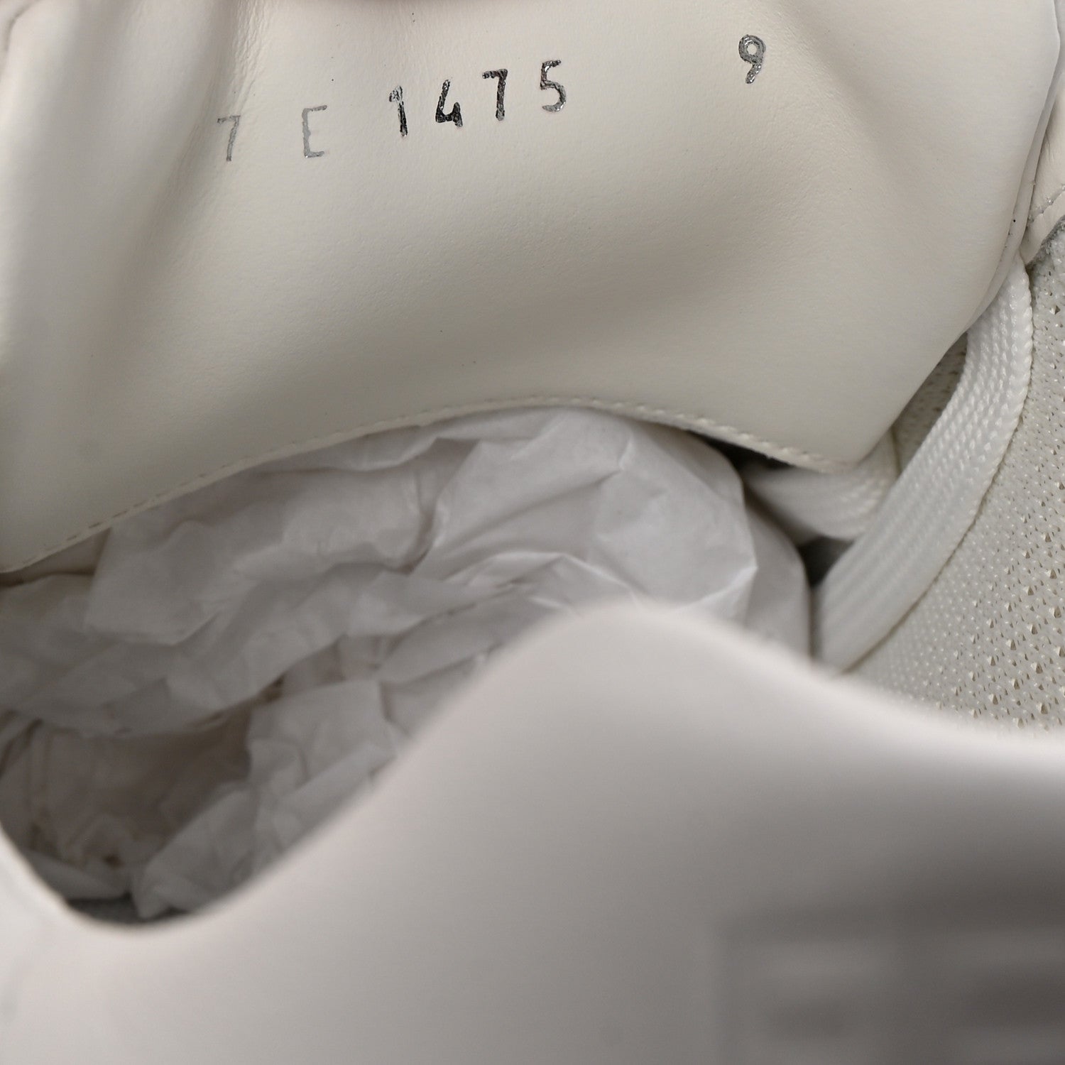 Fendi Vitello Karligraphy Embossed Low Top Sneakers 9 White 9 of 10