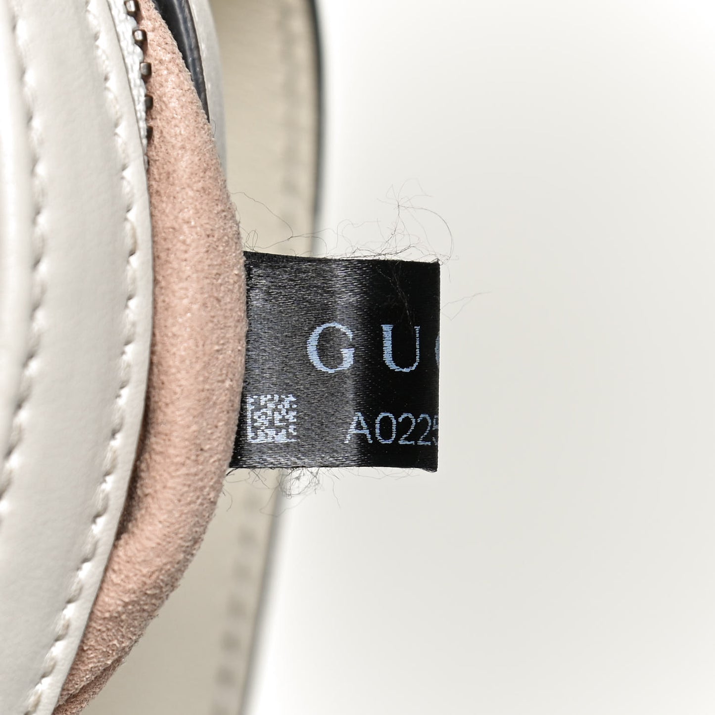 Calfskin Matelasse Animal Studs GG Marmont Belt Bag 95 38 White