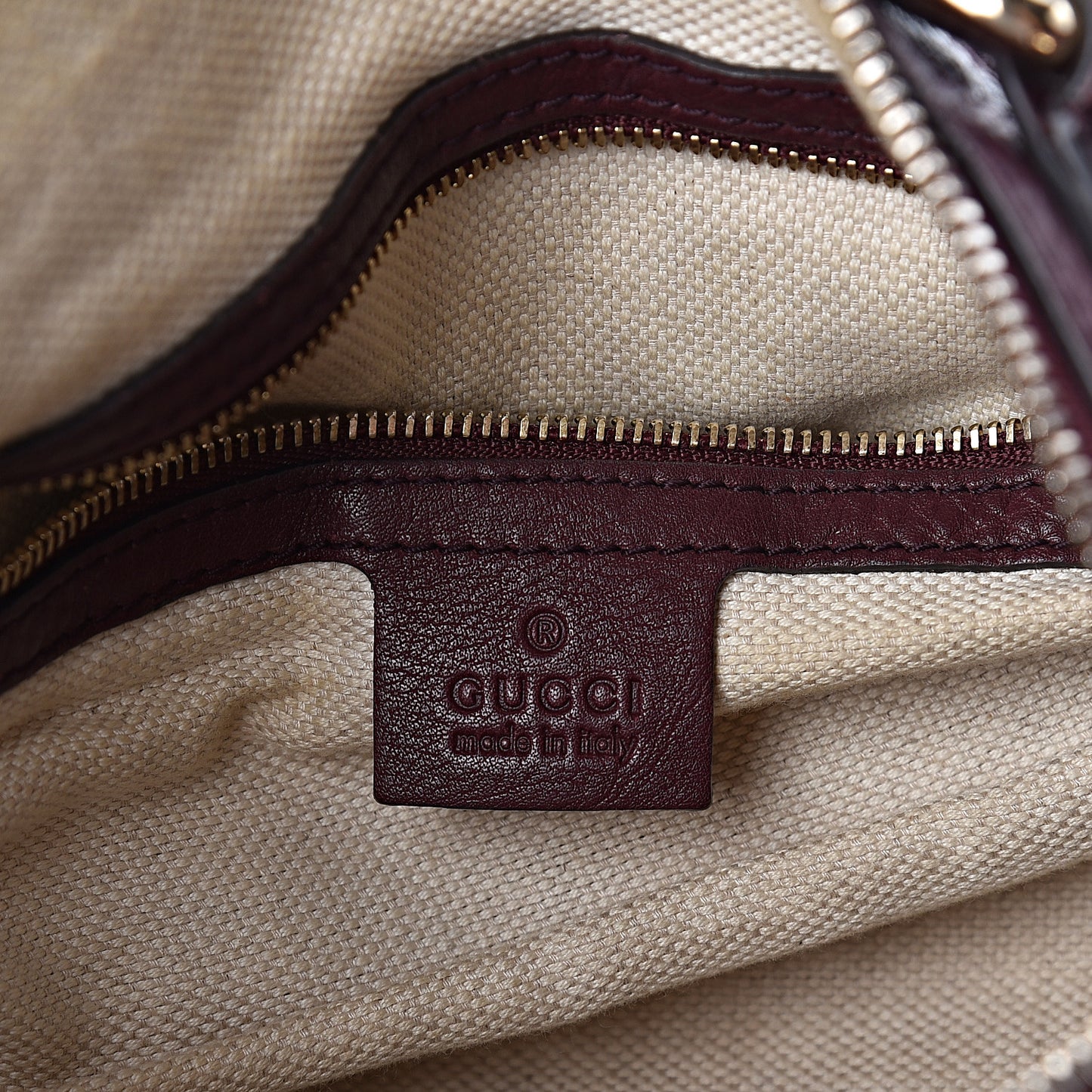 Pebbled Calfskin Medium Soho Boston Burgundy