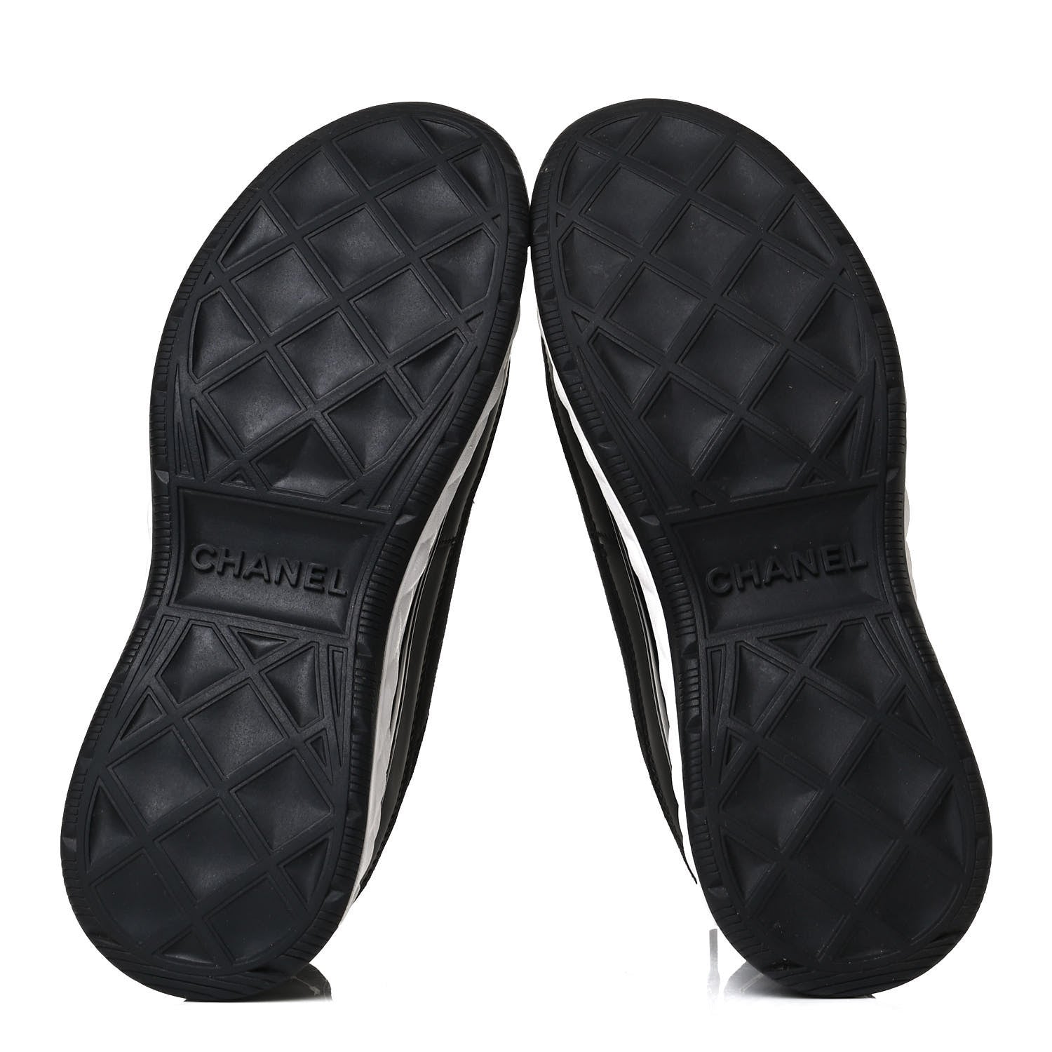 Chanel Velvet Calfskin Mixed Fibers CC Sneakers 37 Black 7 of 11