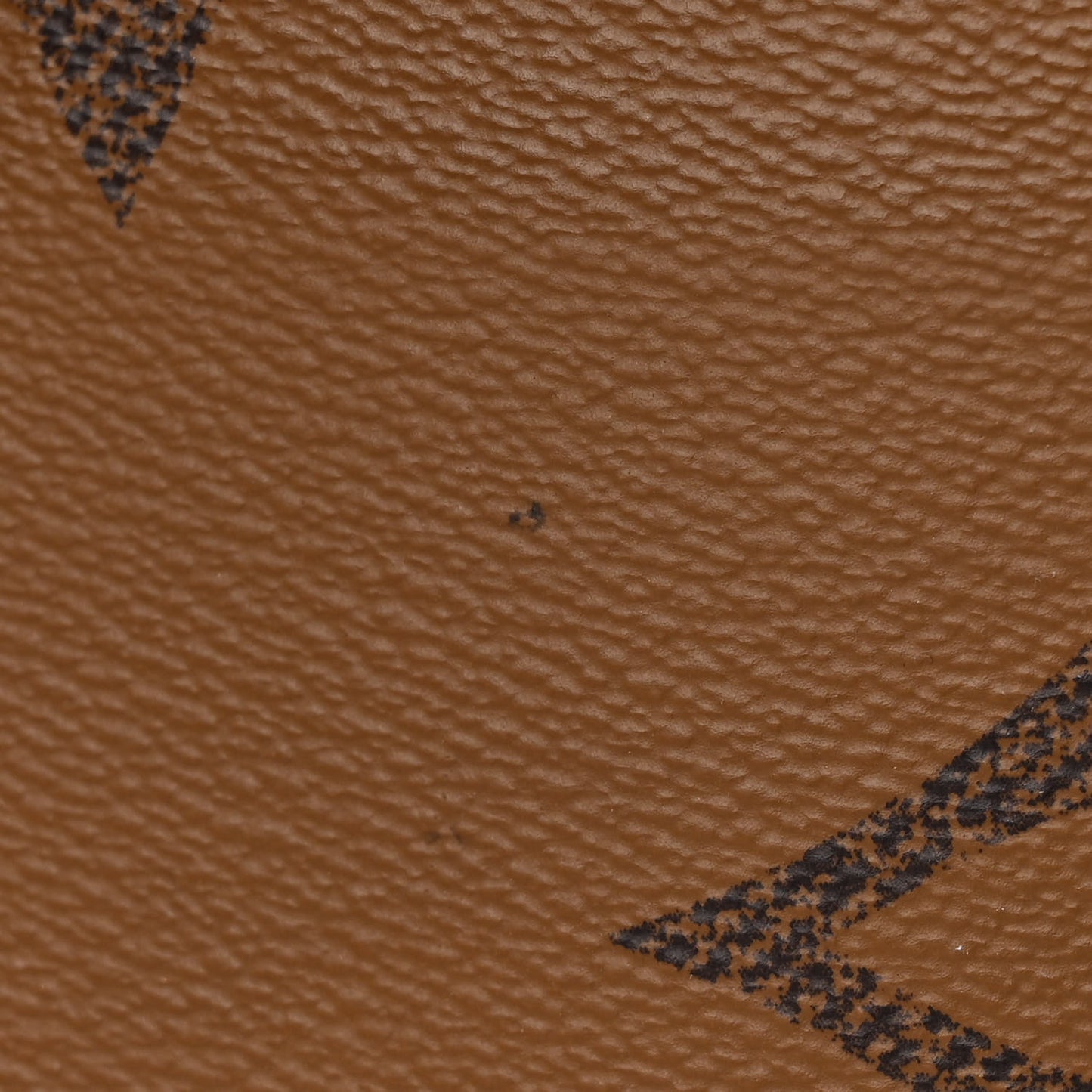 Reverse Monogram Giant Onthego GM