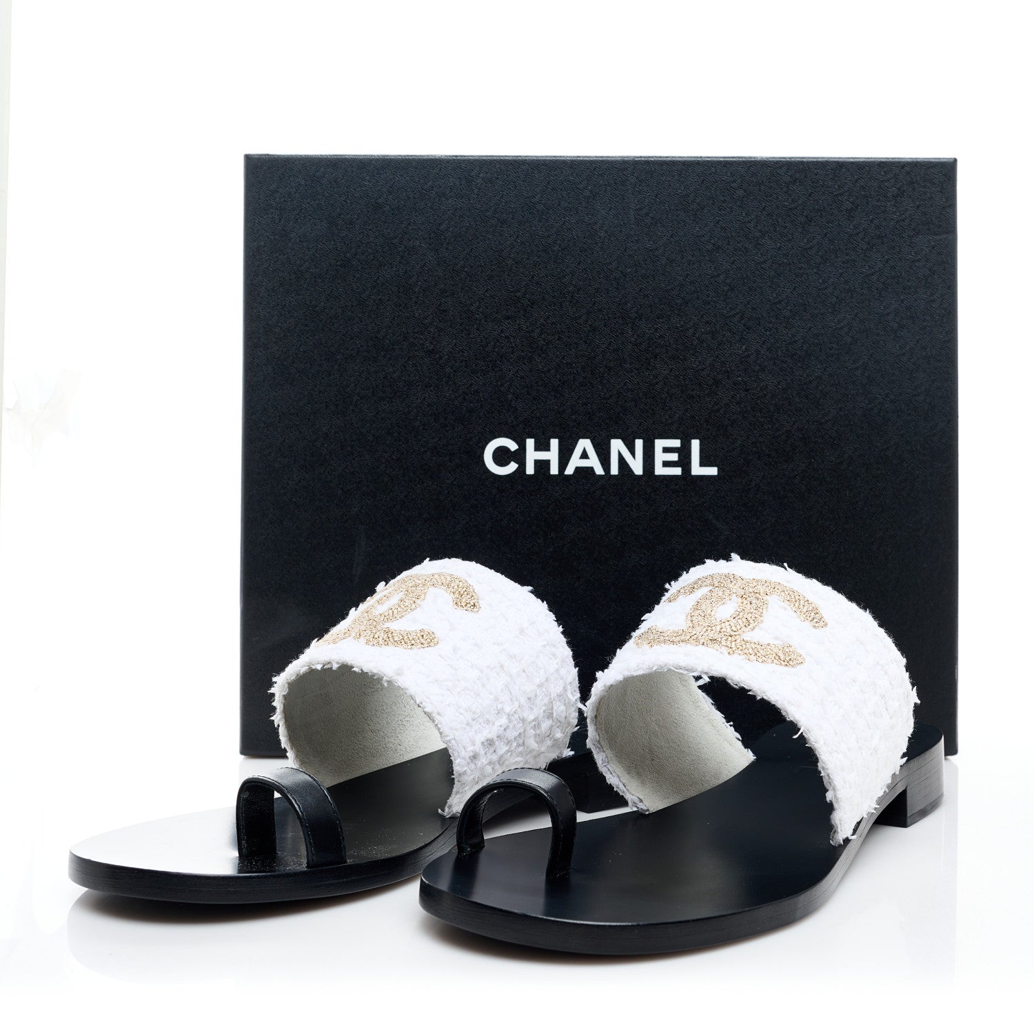 Chanel Cotton Tweed Fabric Lambskin CC Thong Sandal 41 White Gold Black 10 of 10