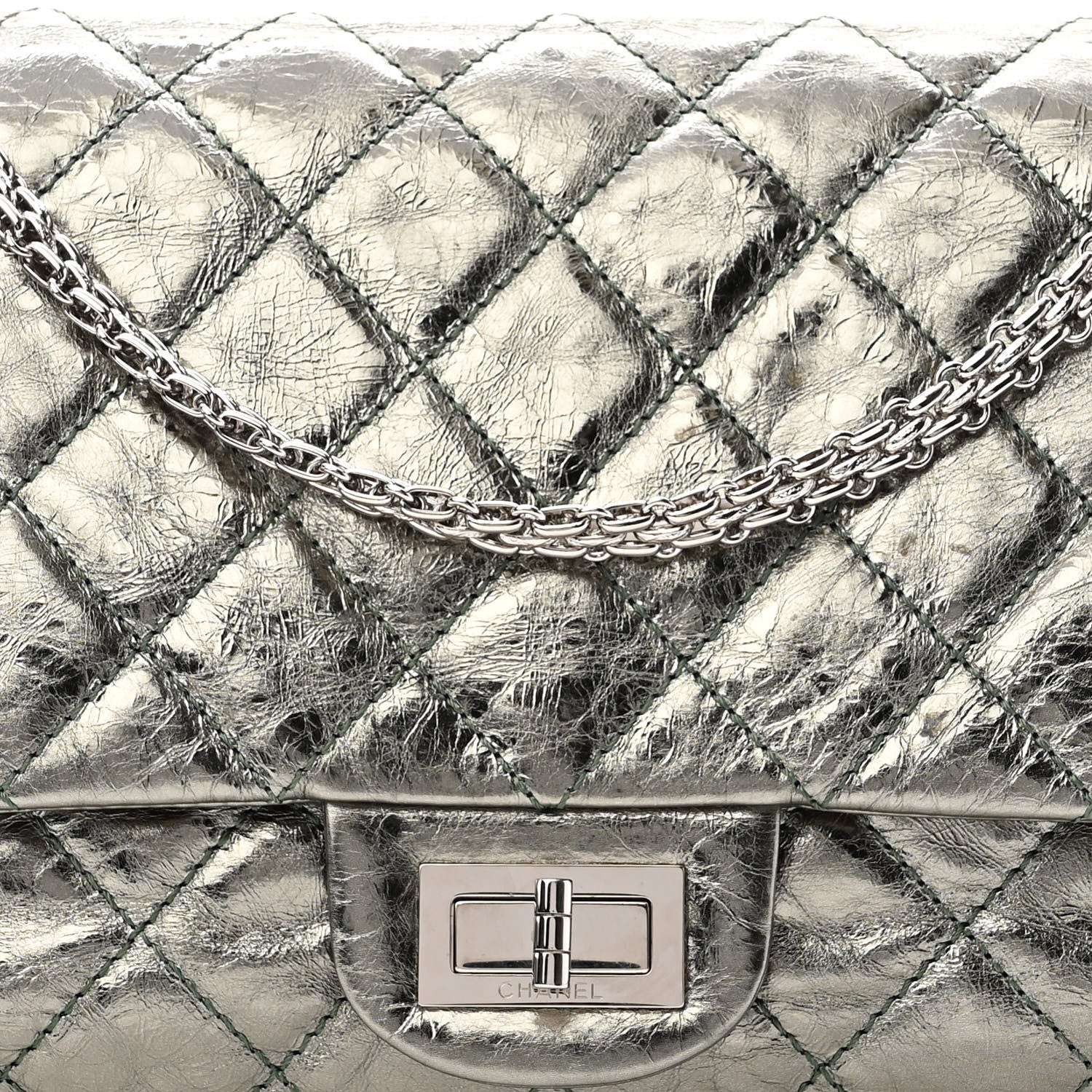 Chanel Metallic Aged Calfskin Quilted 2.55 Reissue 227 Flap Vert Fonce 8 of 11