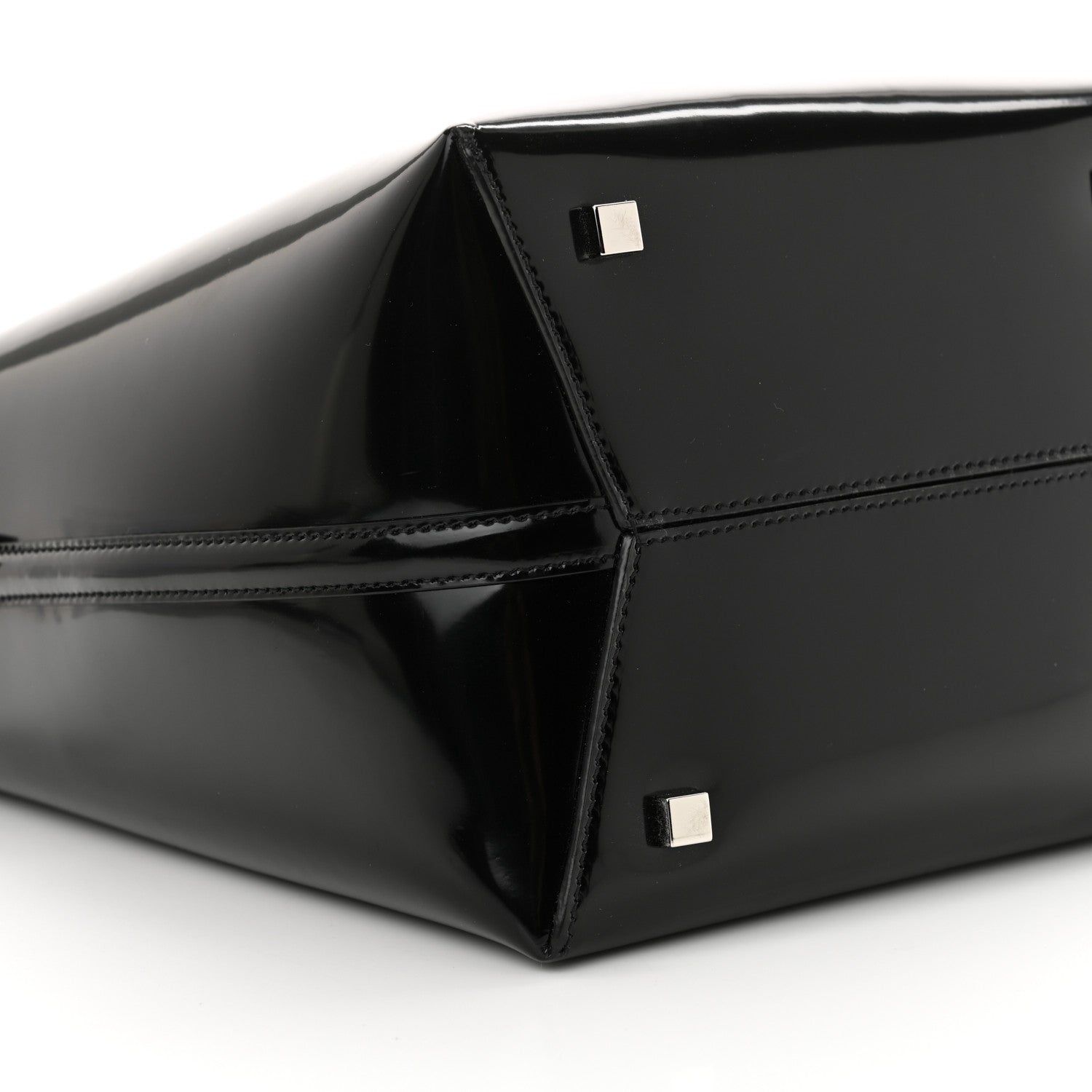 Saint Laurent Patent Calfskin Le 37 Bucket Bag Black 10 of 12