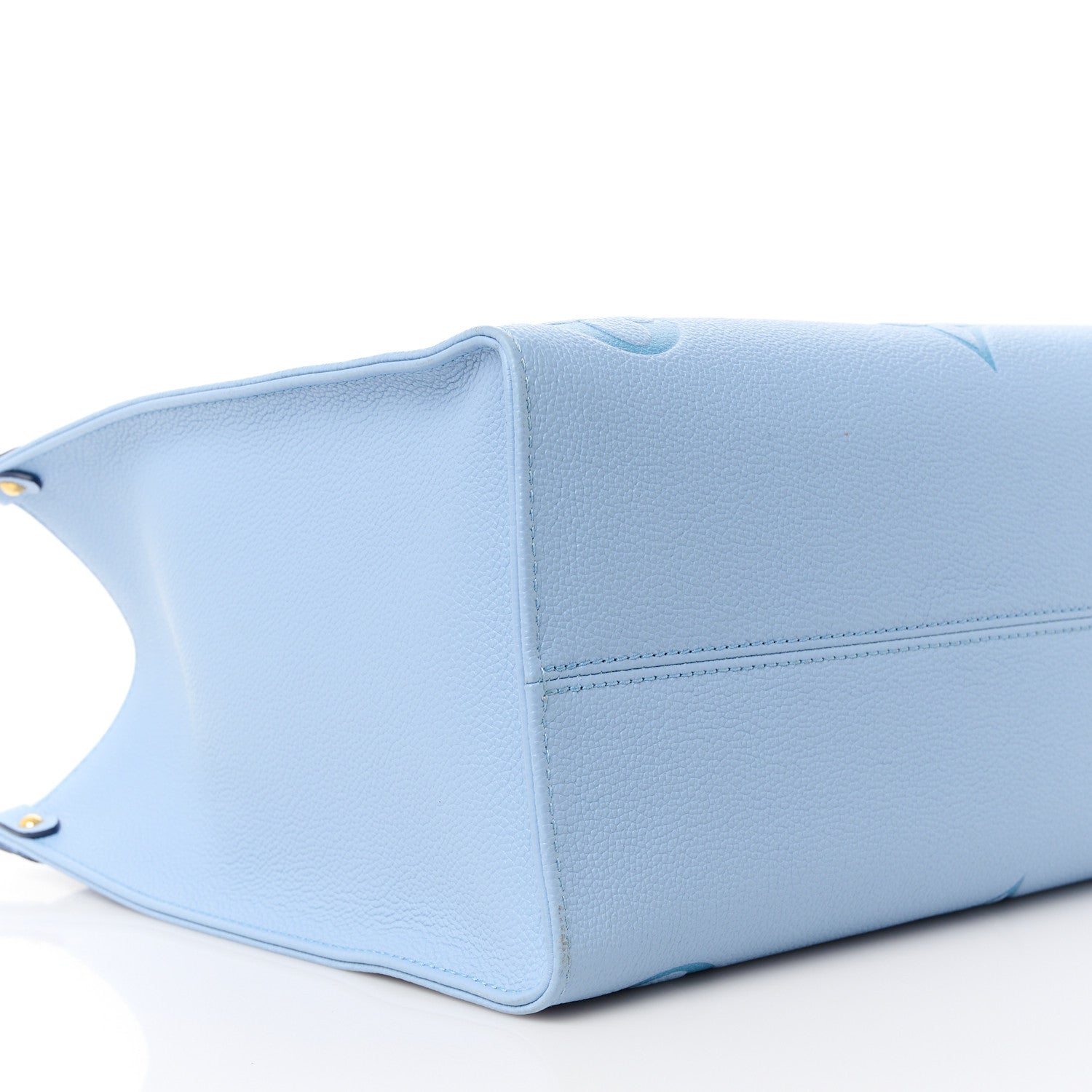 Louis Vuitton Empreinte Monogram Giant By The Pool Onthego MM Summer Blue 9 of 11