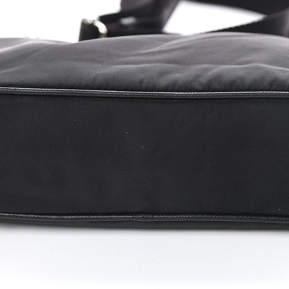 Prada Nylon Re-Edition 2005 Shoulder Bag Black 12 of 13