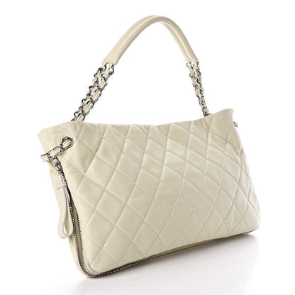 Chanel Caviar Quilted Expandable Zip Shoulder Bag White 3 of 15
