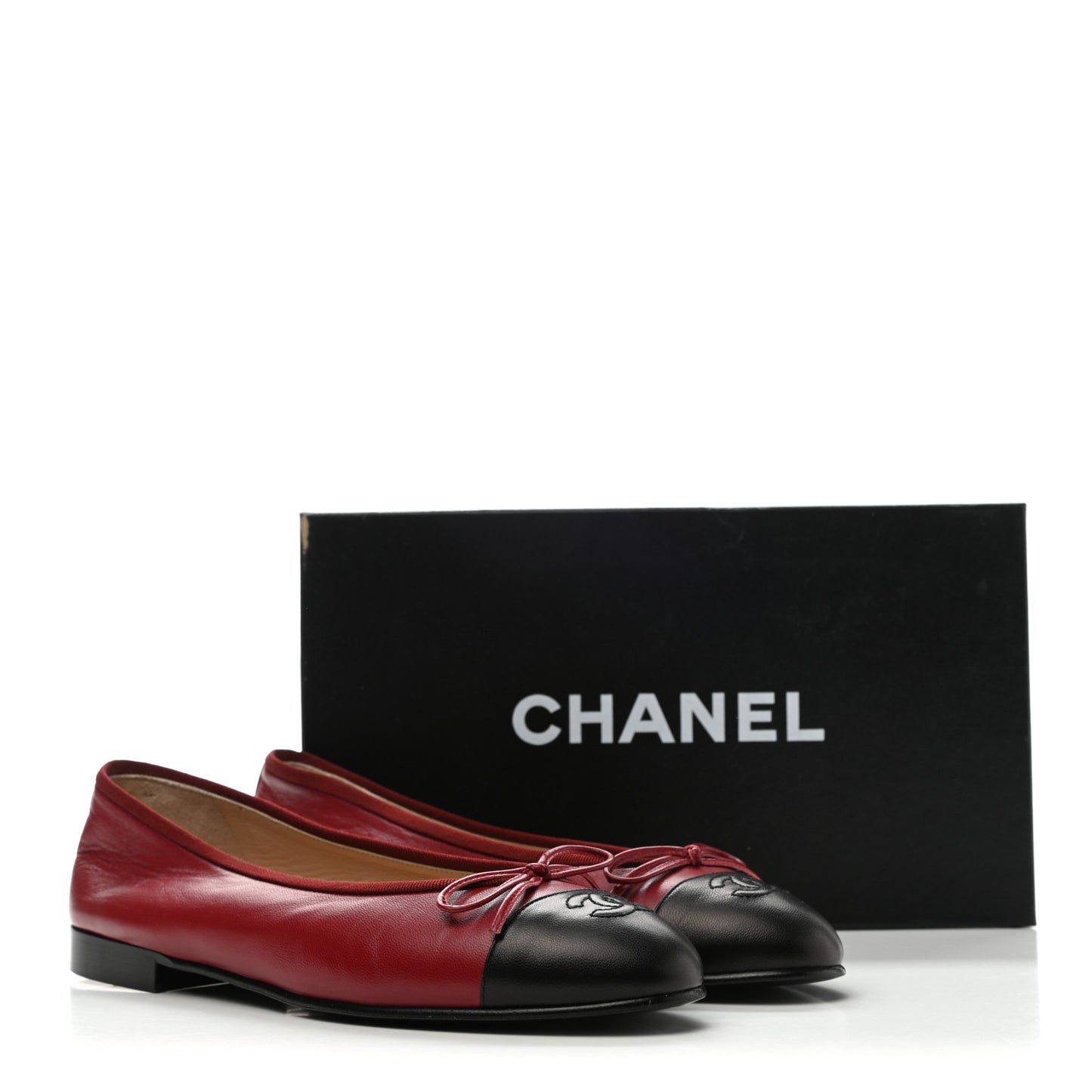 Lambskin CC Cap Toe Ballerina Flats 39 Red Black