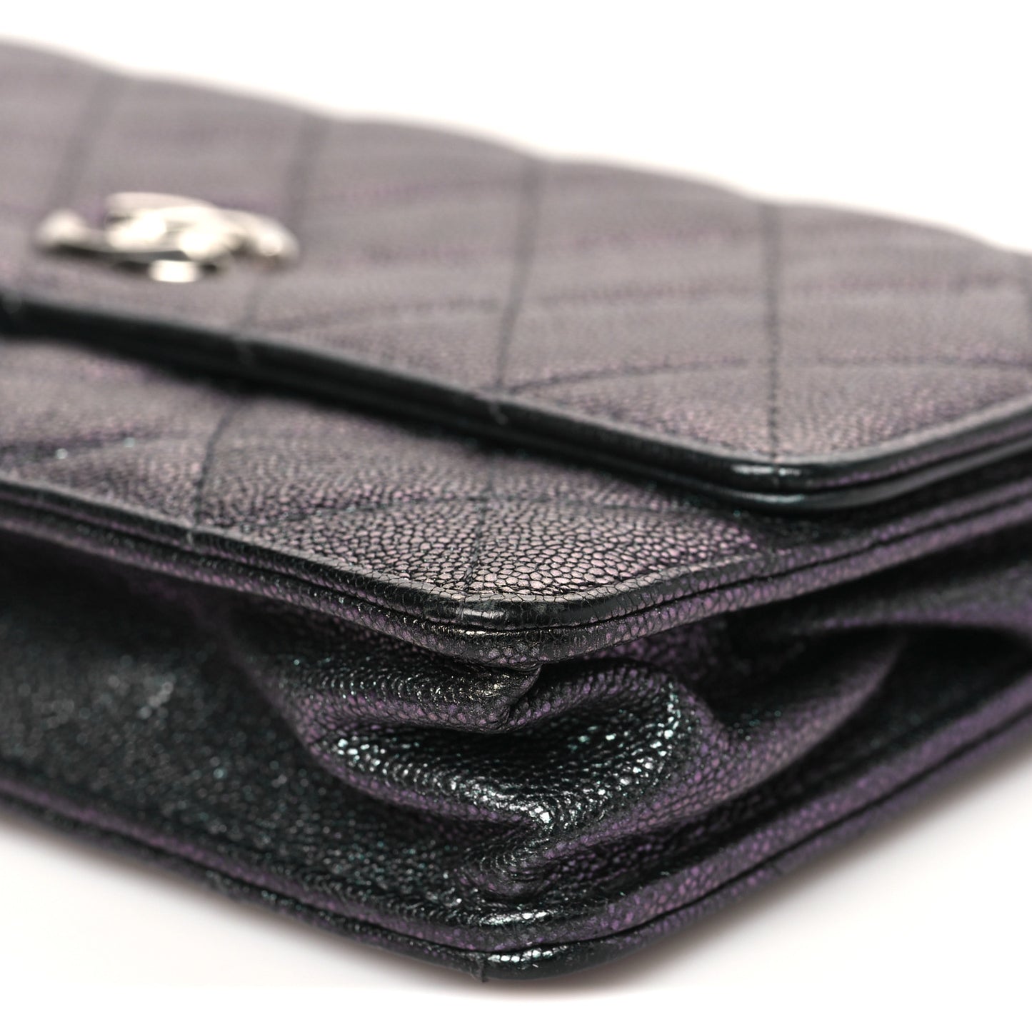 Iridescent Caviar Quilted Classic Pouch Clutch Black