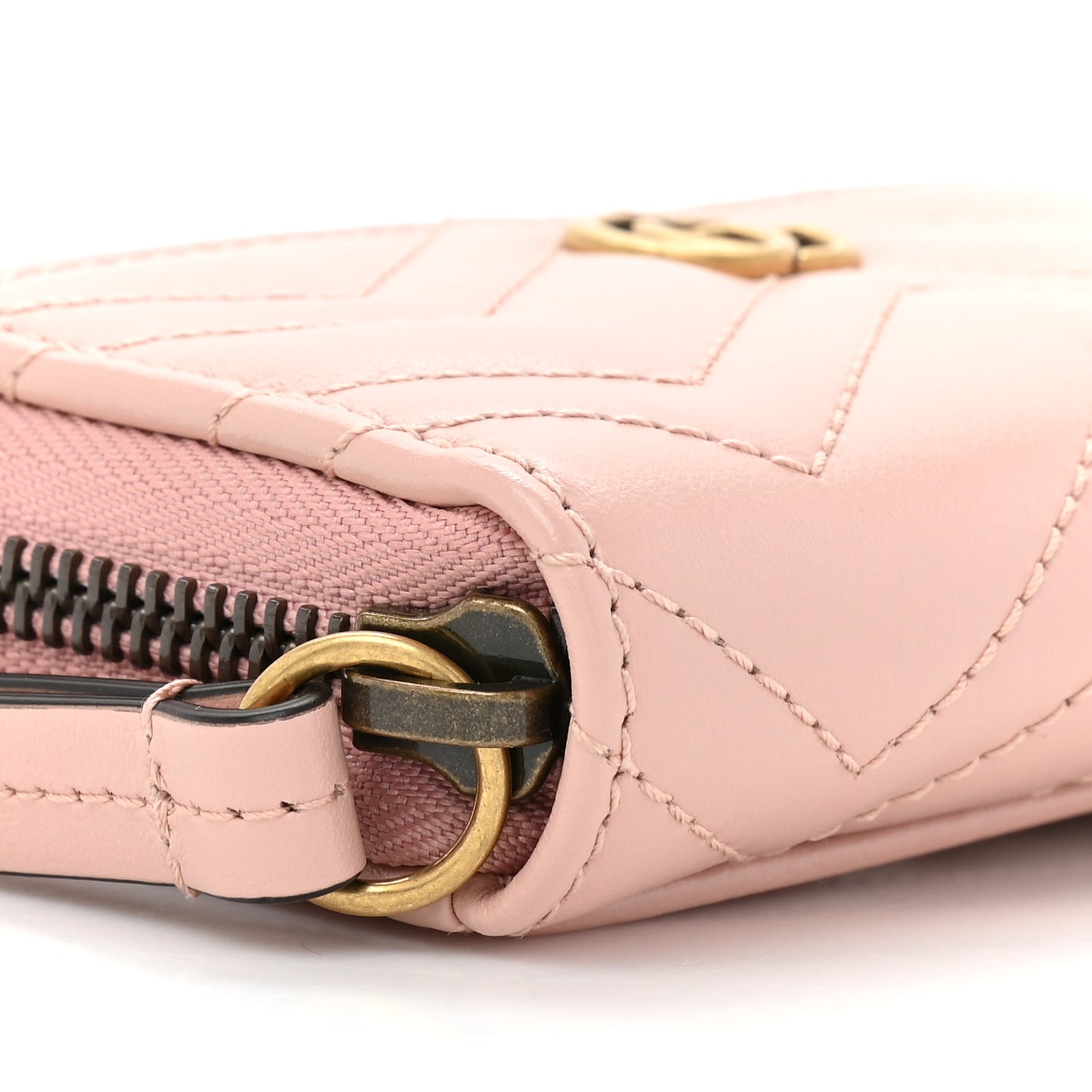 Calfskin Matelasse GG Marmont Wallet On Chain Perfect Pink
