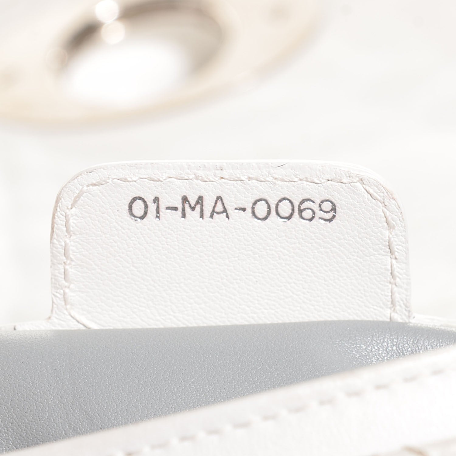 Christian Dior Lambskin Cannage Rendezvous Small Flap White 7 of 9