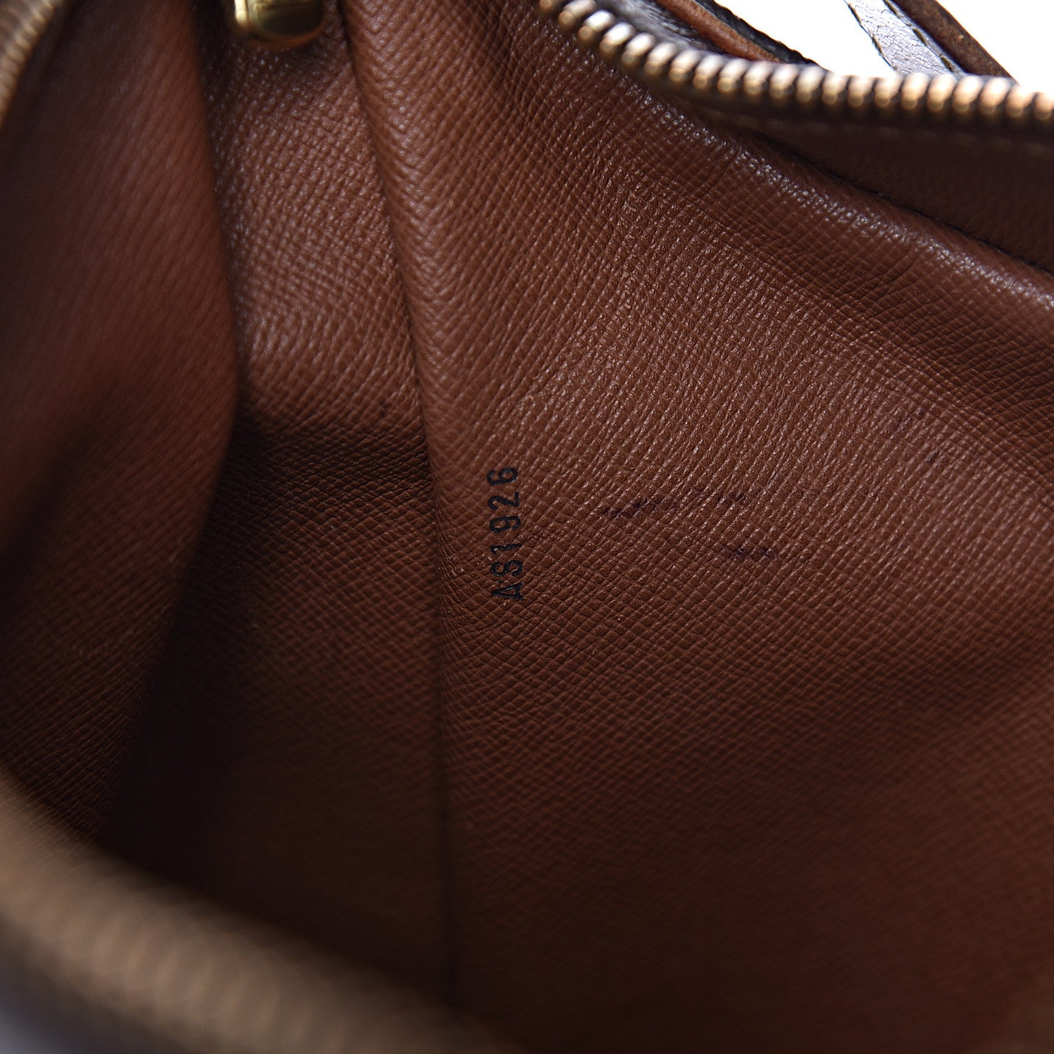 Louis Vuitton Monogram Boulogne 30 7 of 22