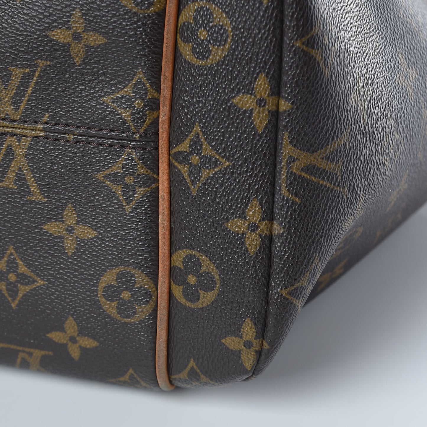Monogram Totally MM