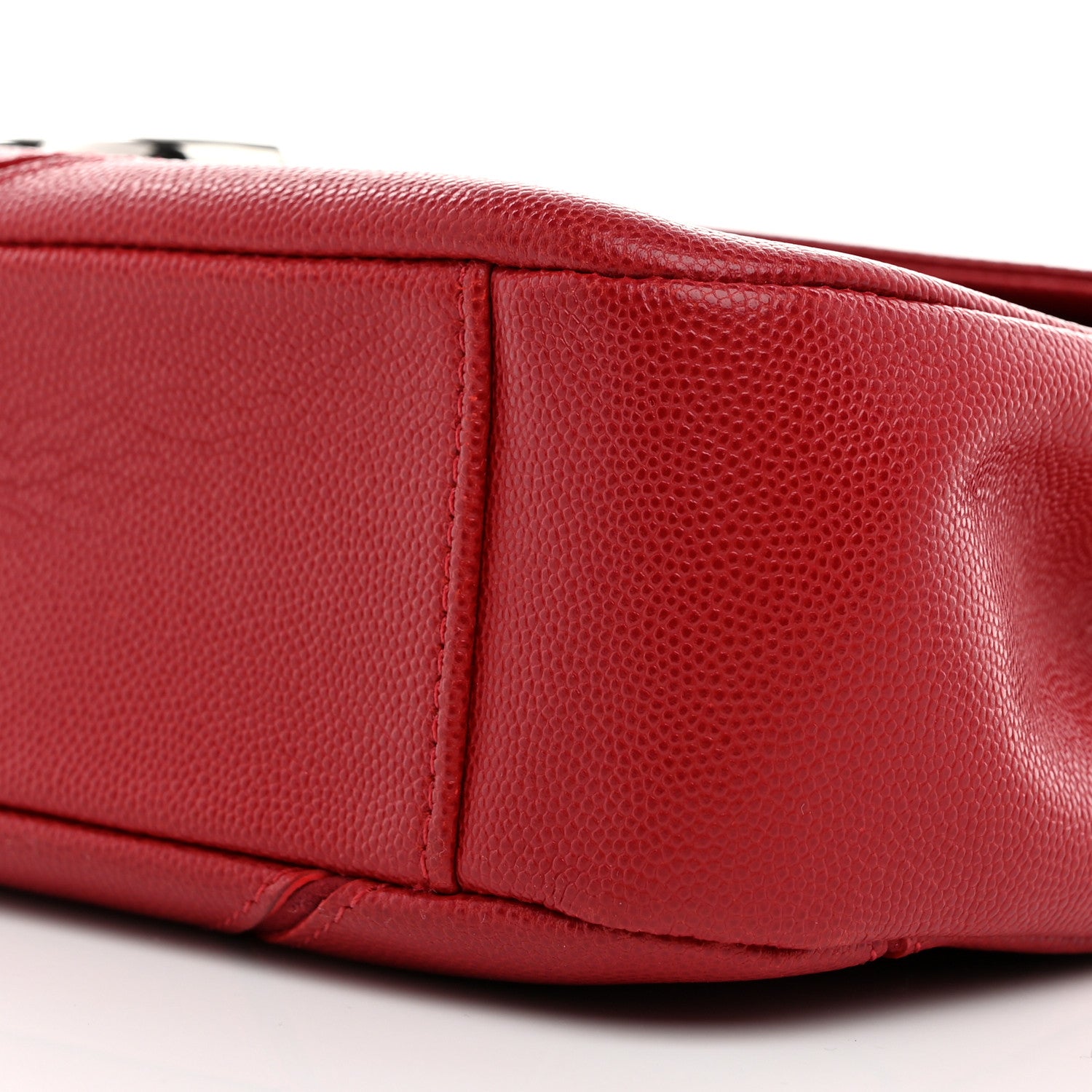 Chanel Caviar Macro Chevron Single Flap Red 10 of 10