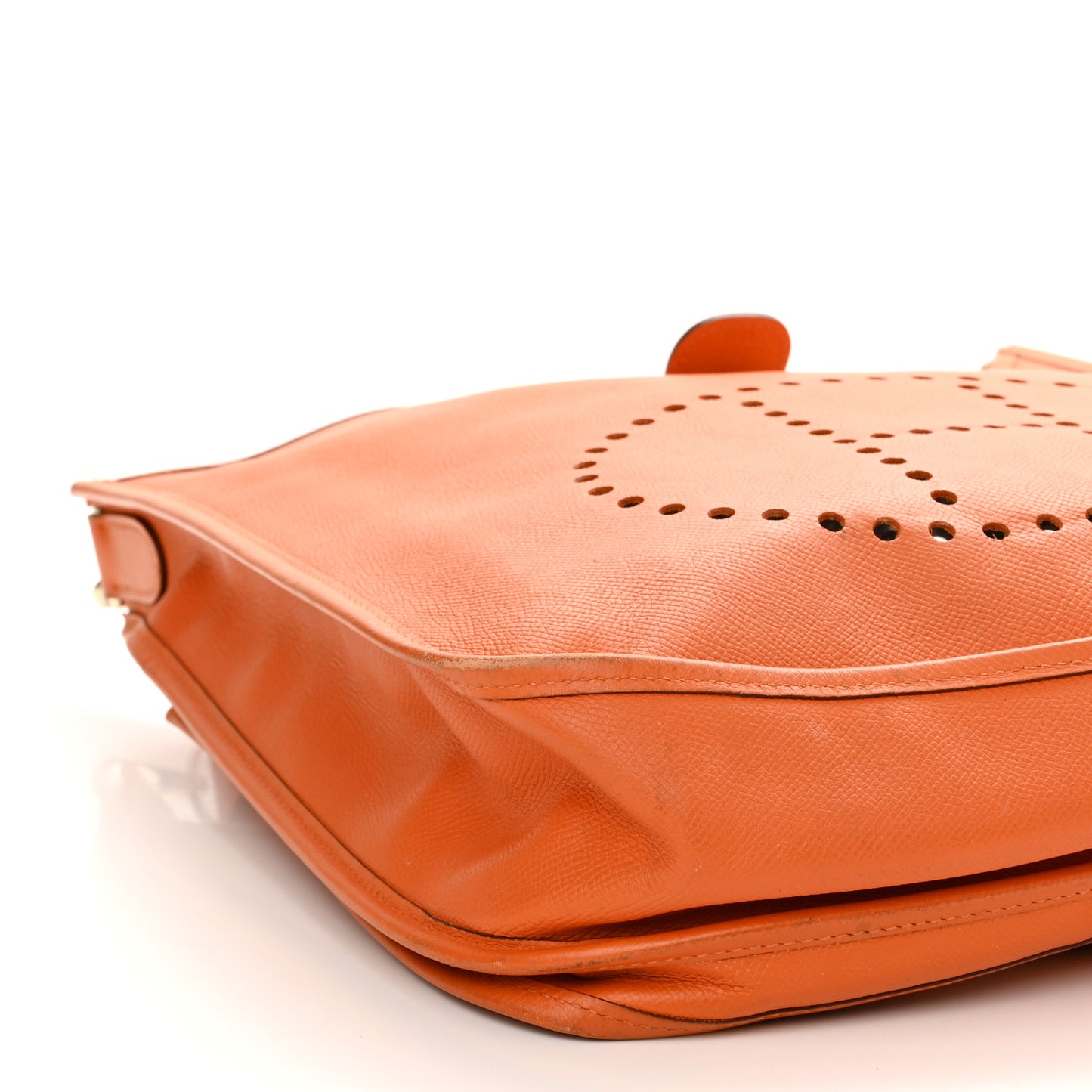 Epsom Evelyne III GM Orange