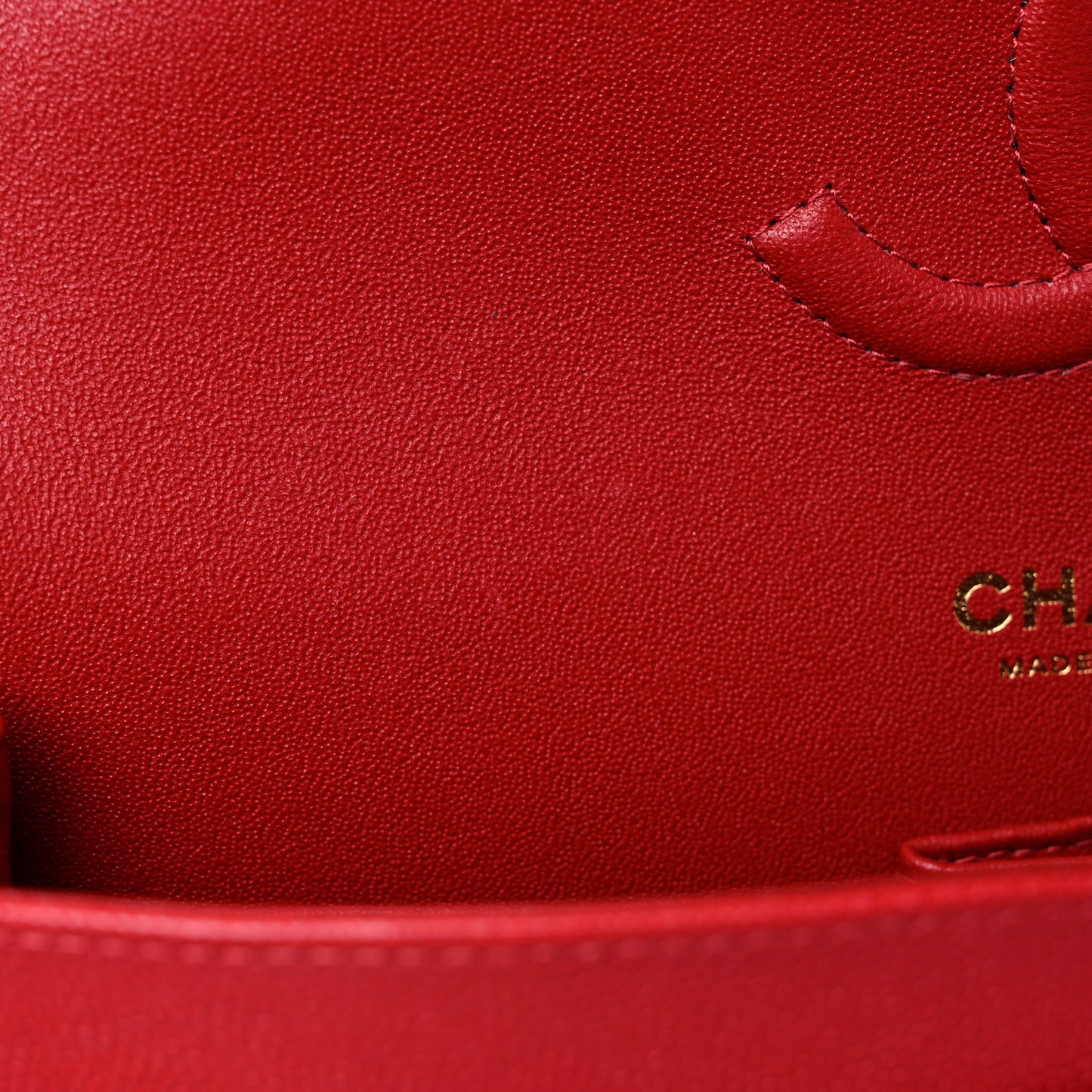 Caviar Quilted Medium Double Flap Red