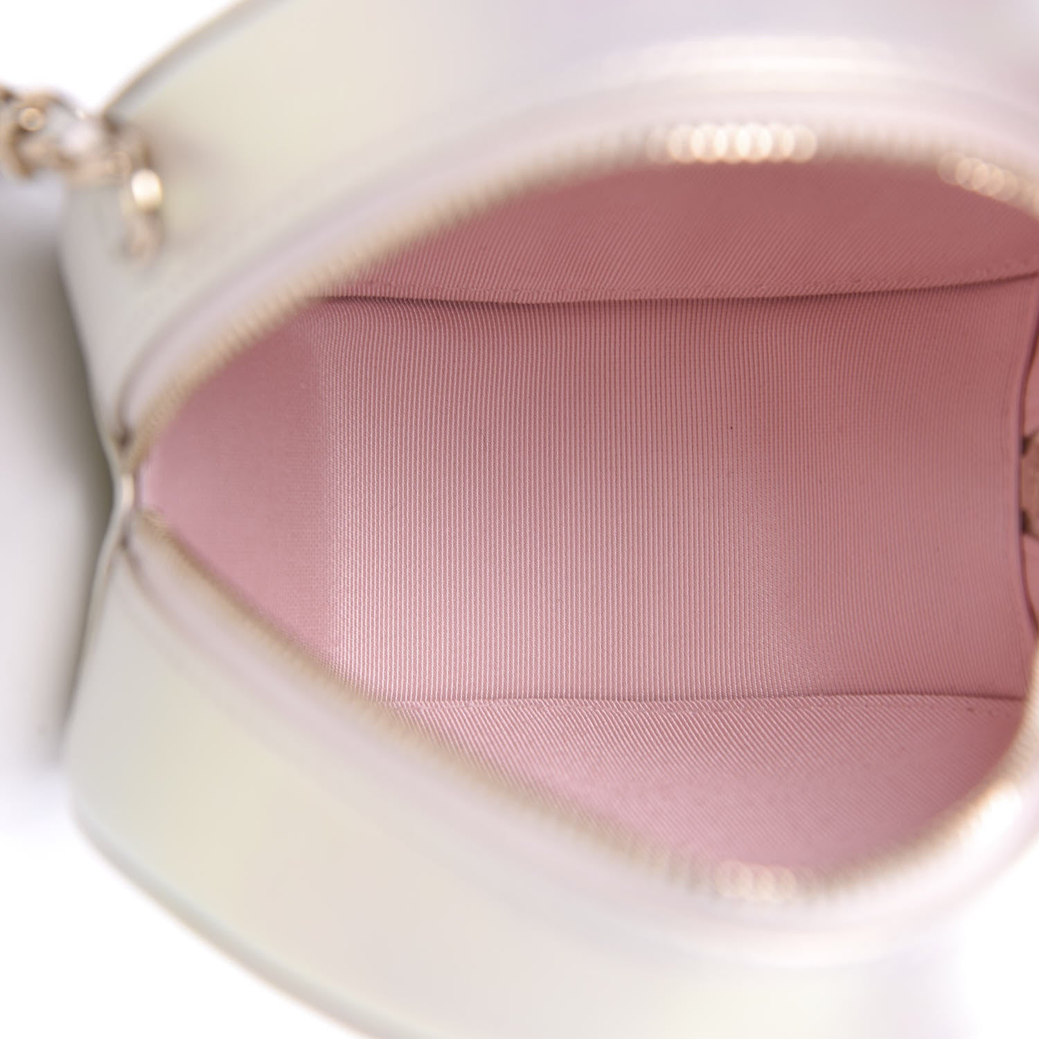 Chanel Iridescent Lambskin Quilted Round Clutch With Chain Ivory 5 of 11