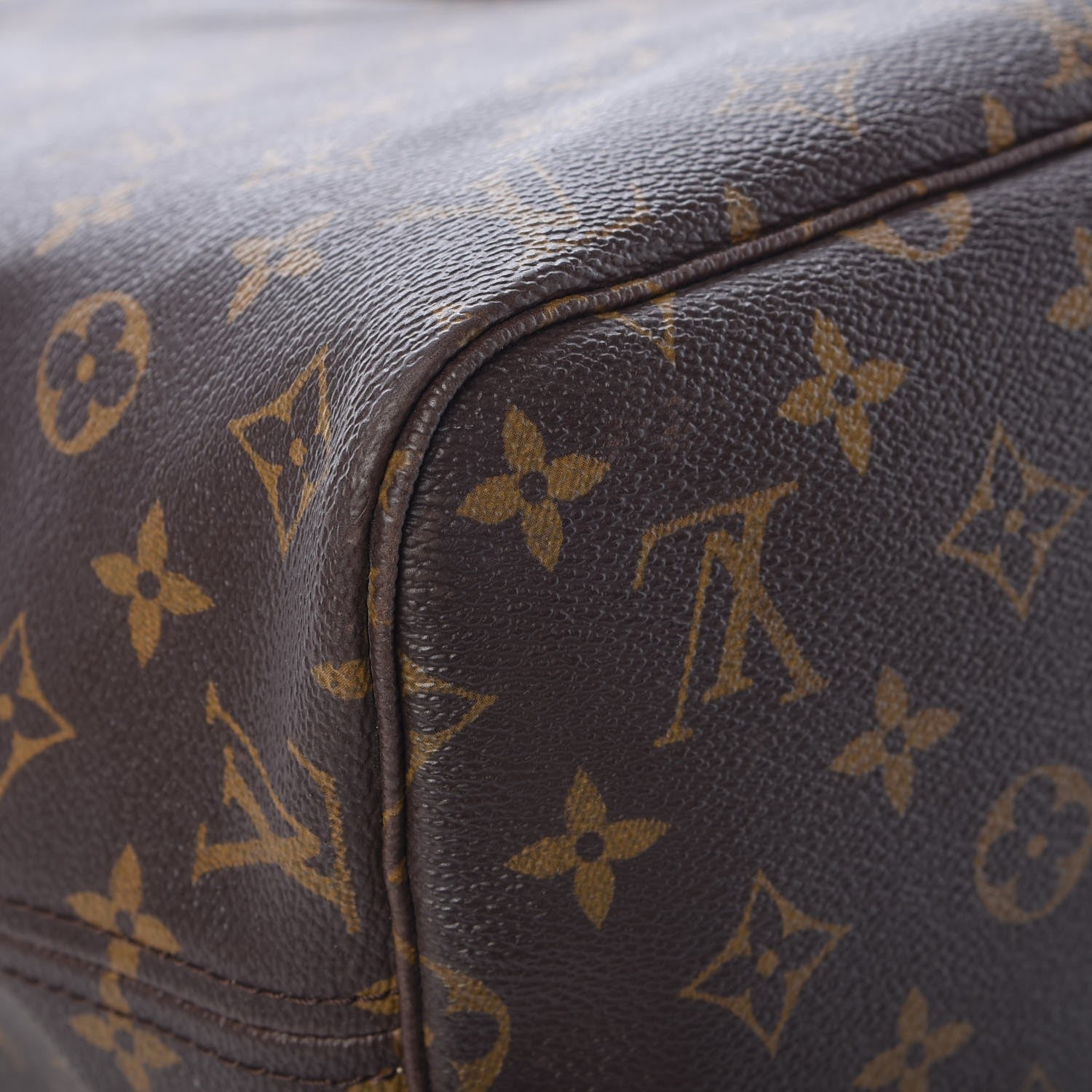 Louis Vuitton Monogram Neverfull MM 15 of 17