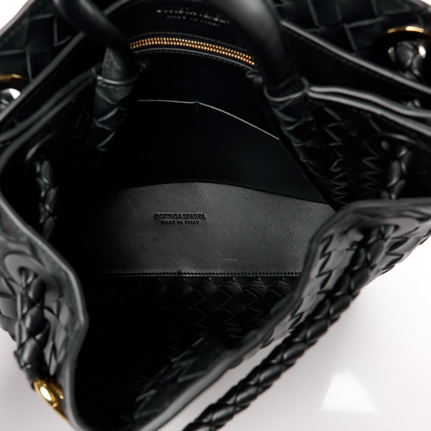 Nappa Intrecciato Medium Andiamo Shoulder Bag Black