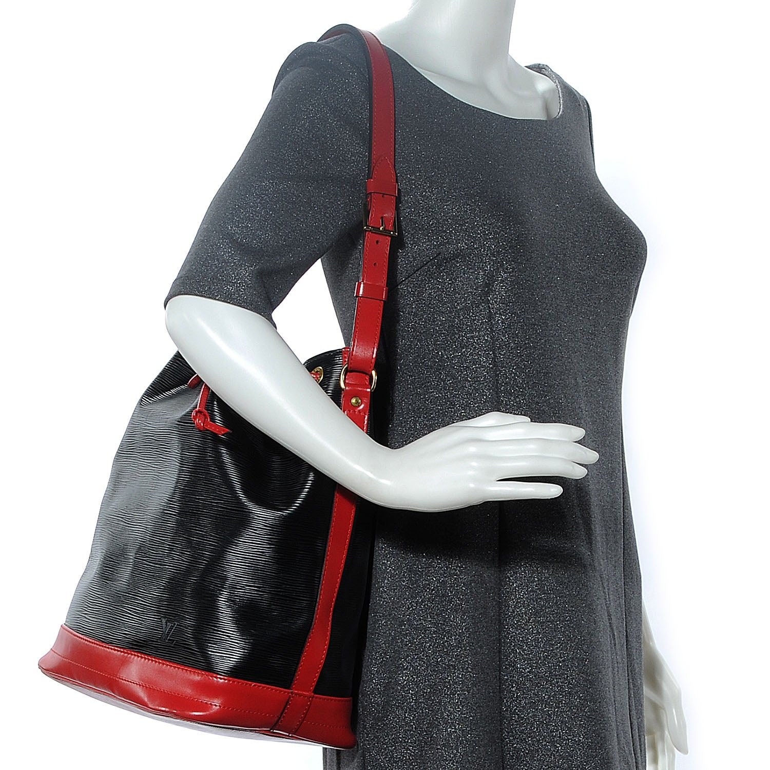 Louis Vuitton Epi Noe Black Castillan 2 of 7