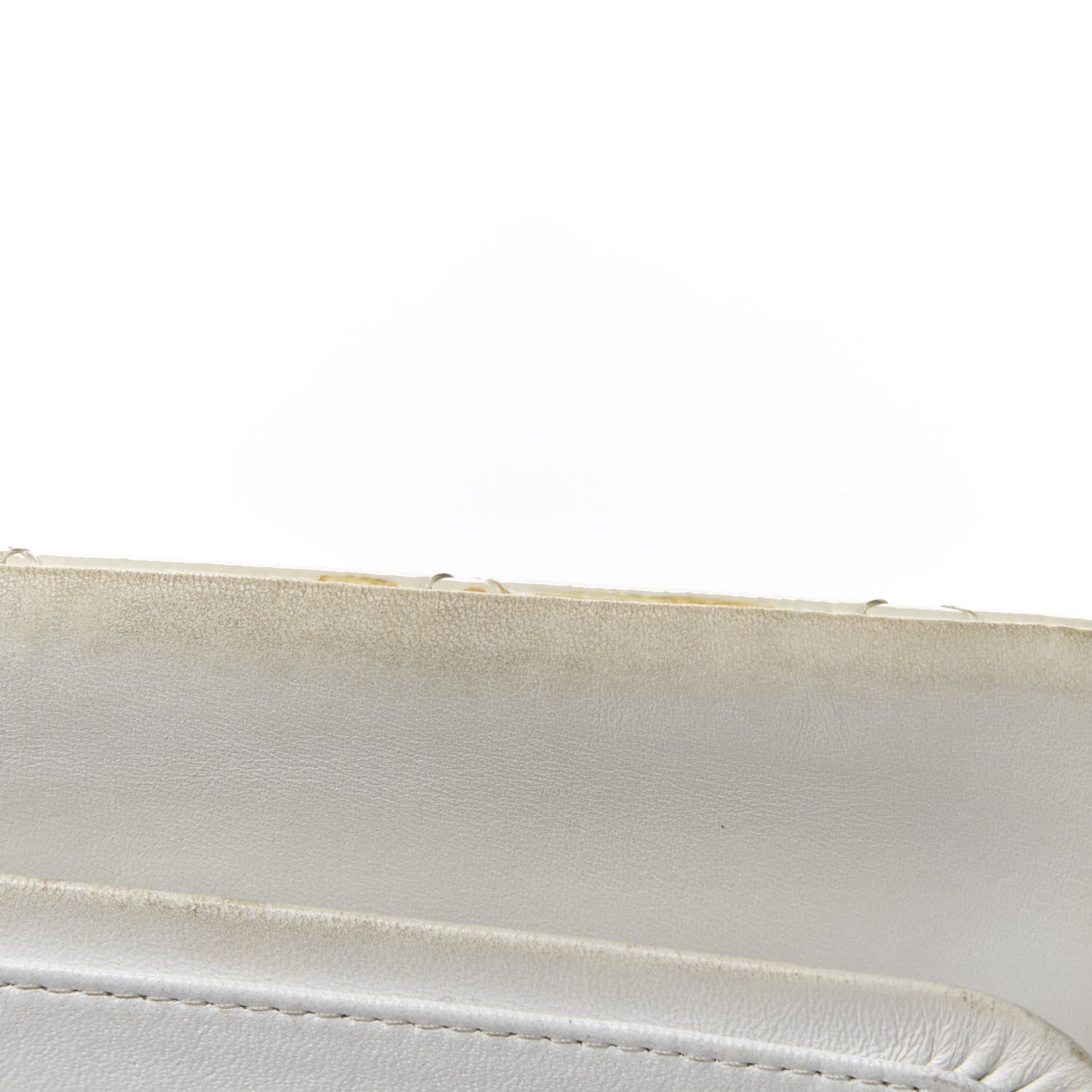 Chanel Distressed Patent Quilted 2.55 Reissue Flap 227 White 9 of 15