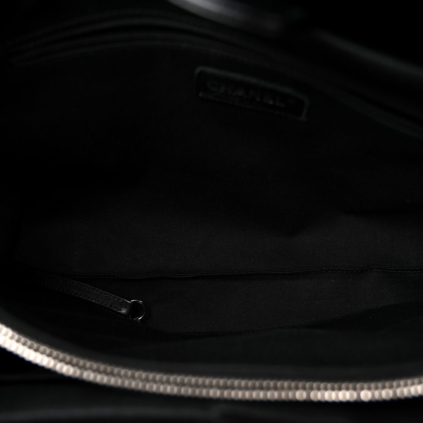 Soft Caviar CC Medium Top Handle Tote Black