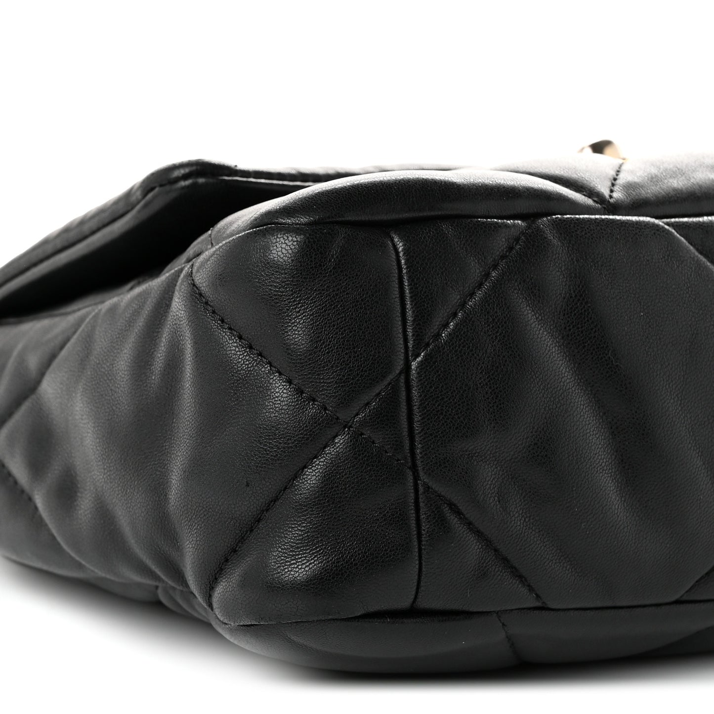 Lambskin Quilted Medium Chanel 19 Flap Black