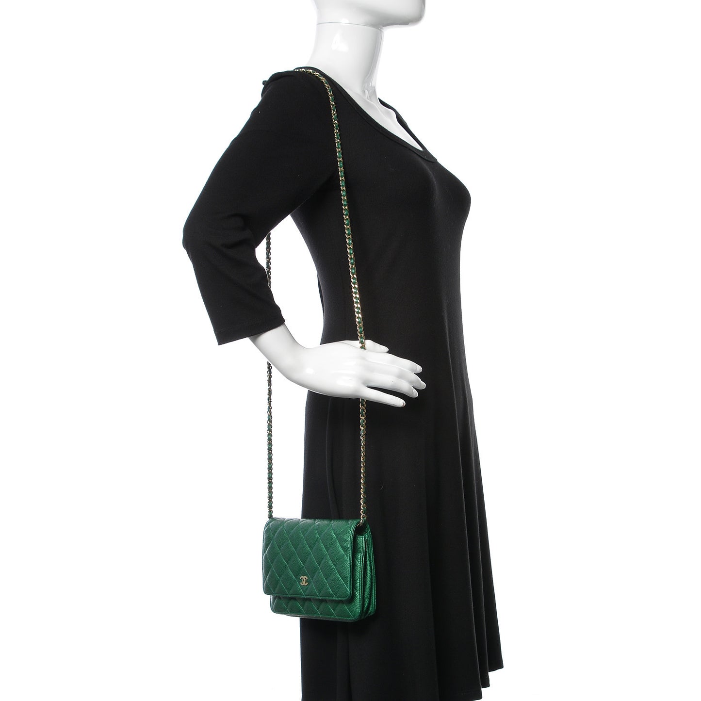 Metallic Caviar Quilted Wallet On Chain WOC Green