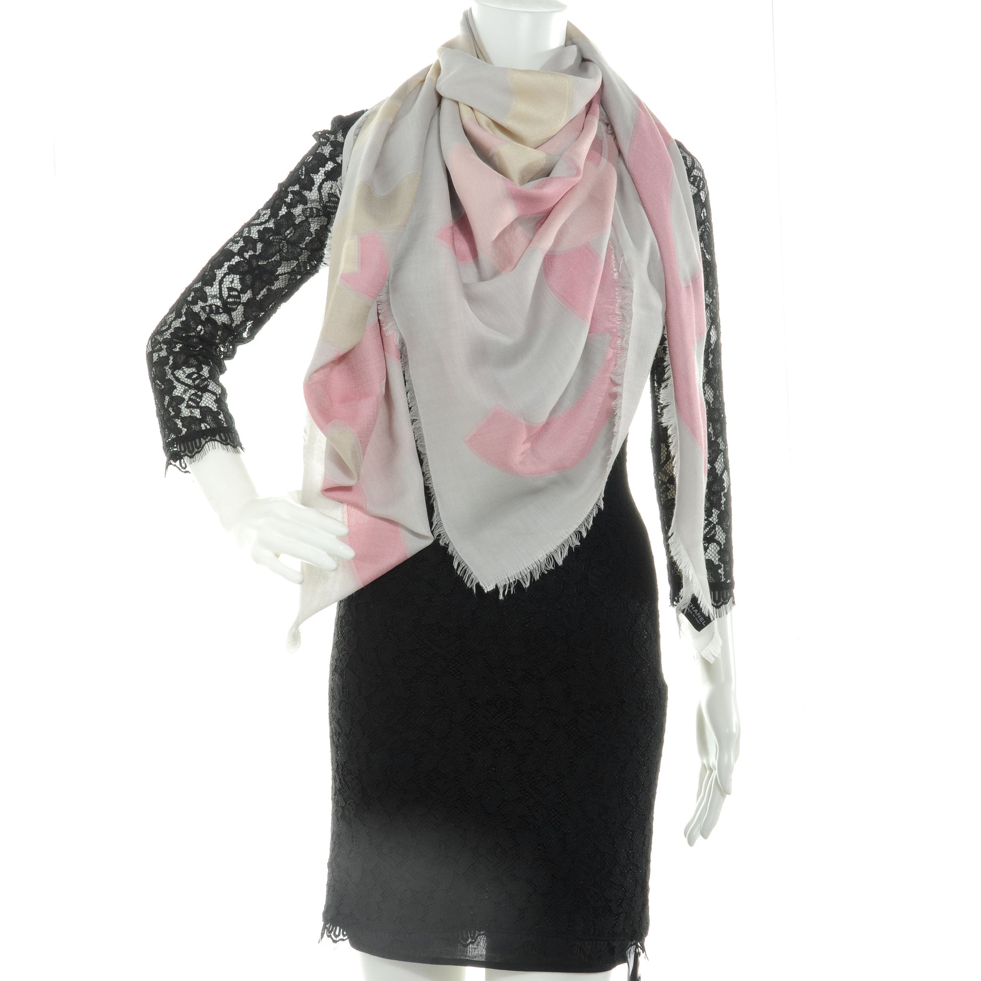 Chanel Cashmere Wool Silk CC Fringe Scarf Grey Pink 2 of 5