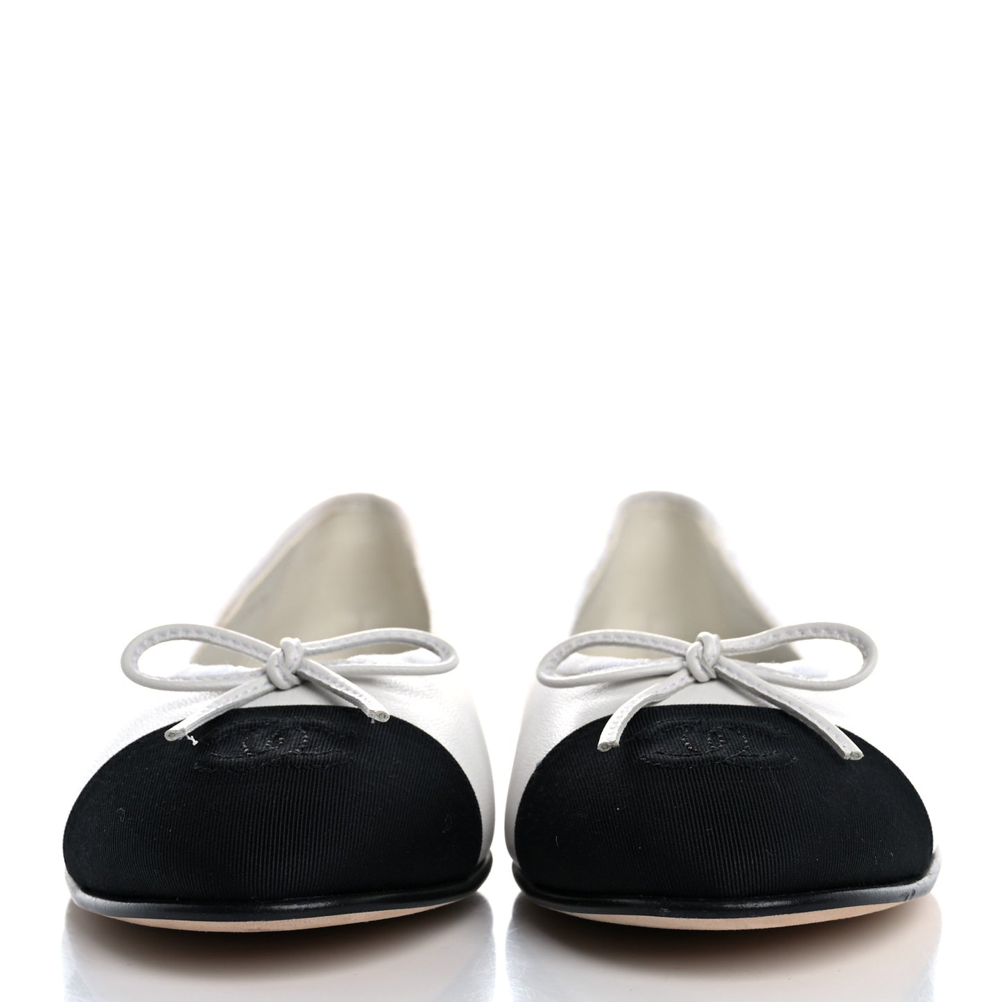 Lambskin Cap Toe CC Ballerina Flats 39 White Black