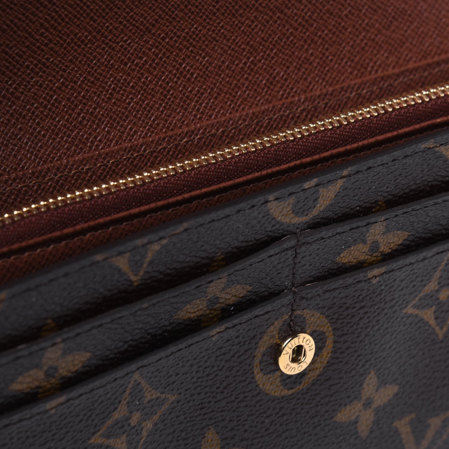 Louis Vuitton Monogram Sarah Wallet 15 of 15