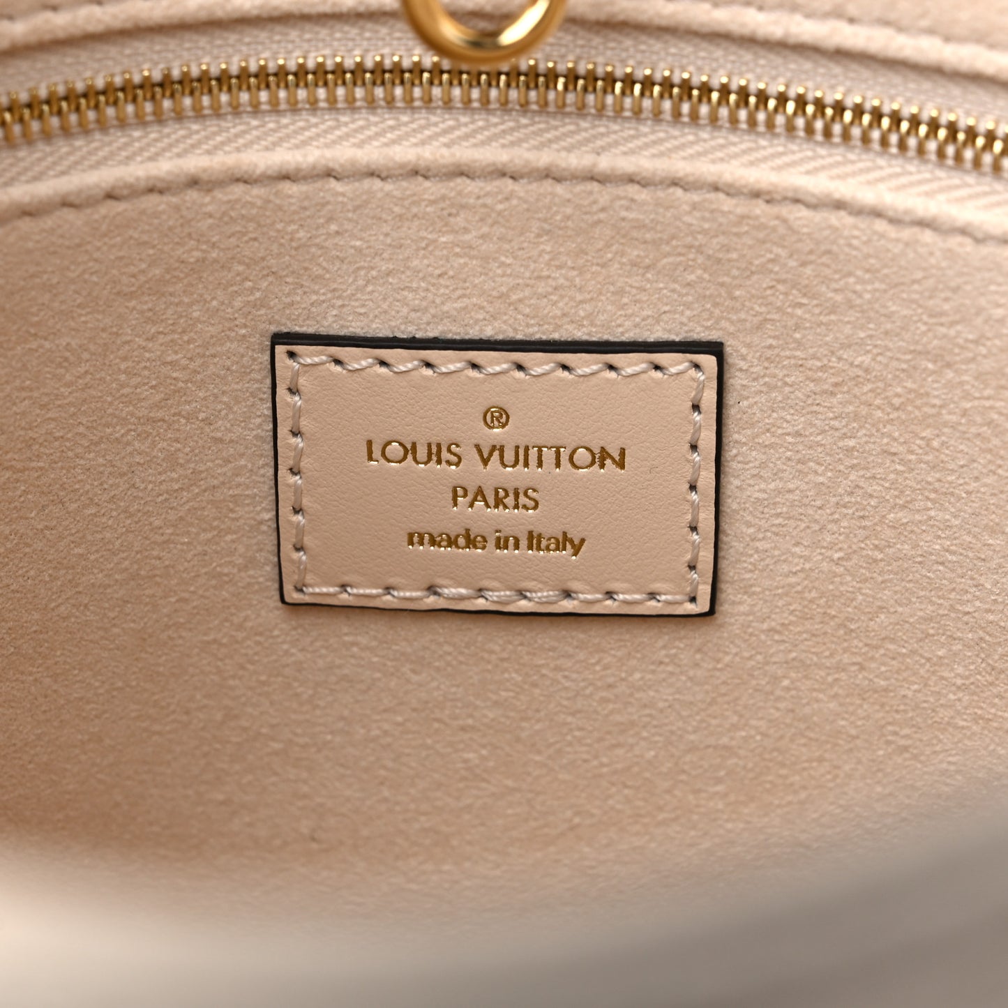 Empreinte Monogram Giant Onthego PM Cream Beige