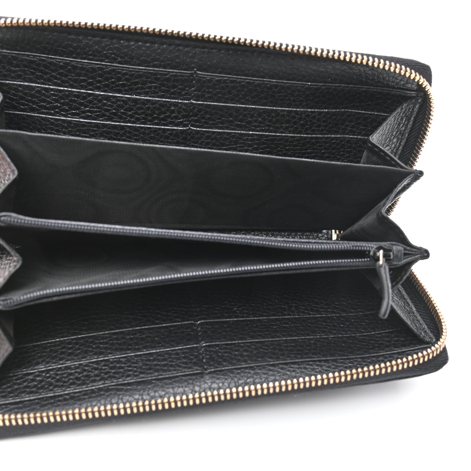 Gucci Pebbled Calfskin Soho Zip Around Wallet Black 5 of 7