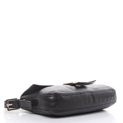 Fendi Calfskin Baguette Black 4 of 14
