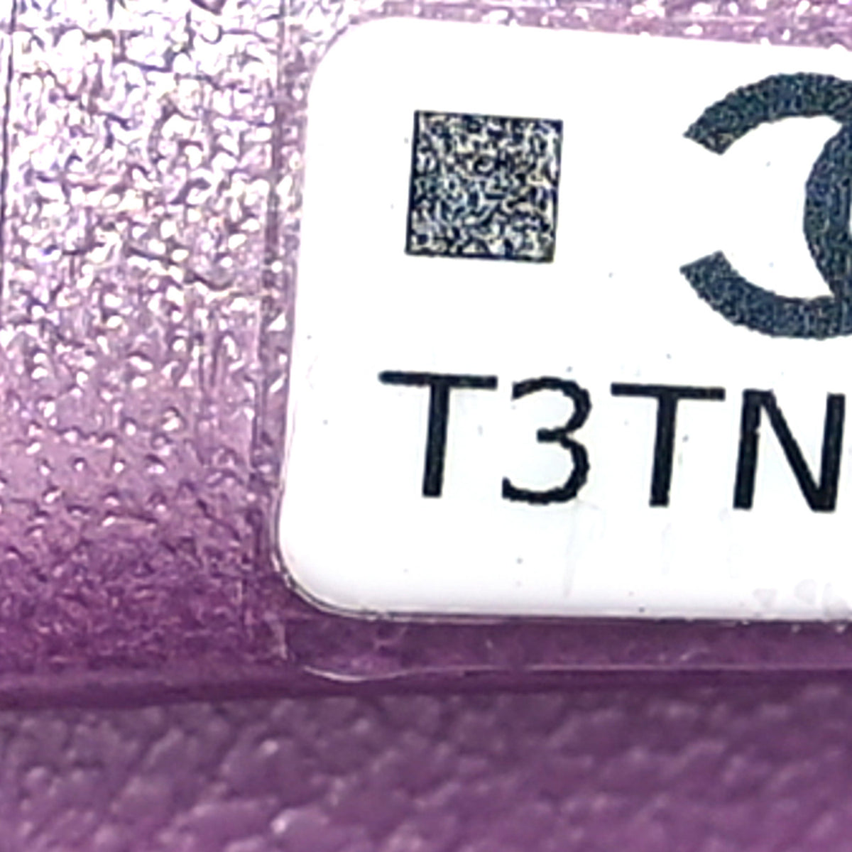 Chanel Metallic Calfskin Quilted Slim Vanity With Chain Pink 7 of 11