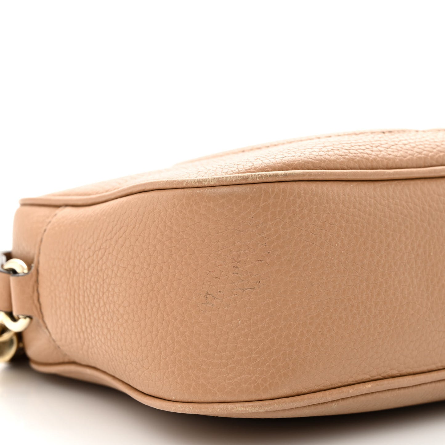Pebbled Calfskin Small Soho Disco Bag Camelia