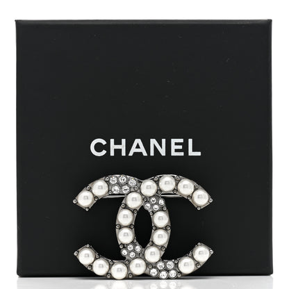 Chanel Pearl Crystal CC Brooch Ruthenium 5 of 5