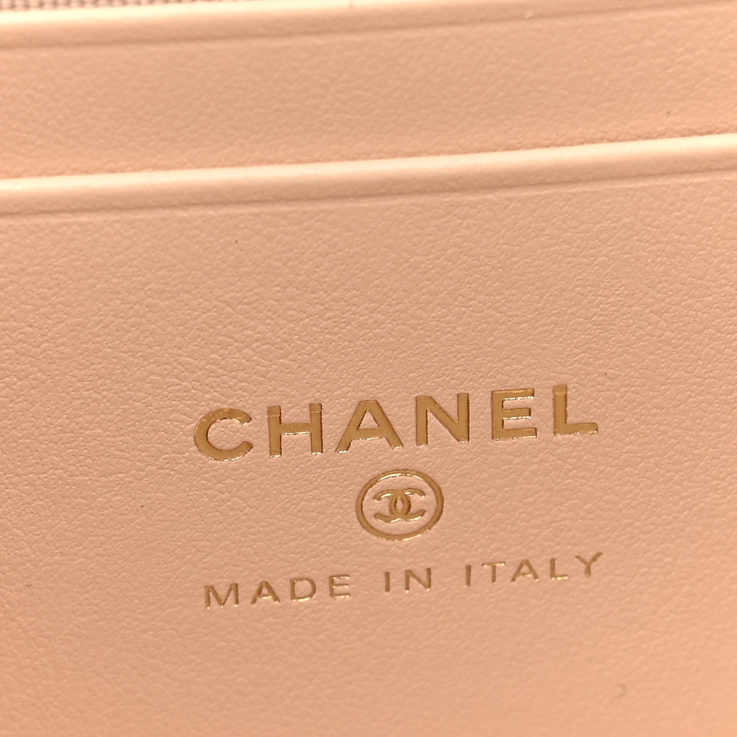Chanel Caviar Quilted Top Handle Slim Vanity With Chain Beige