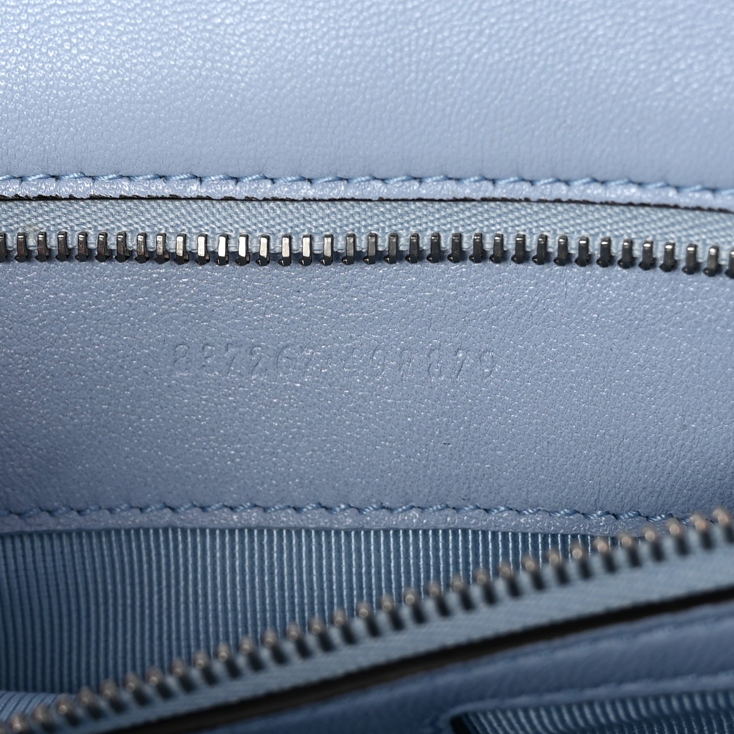 Calfskin Matelasse Medium GG Marmont Shoulder Bag Light Blue