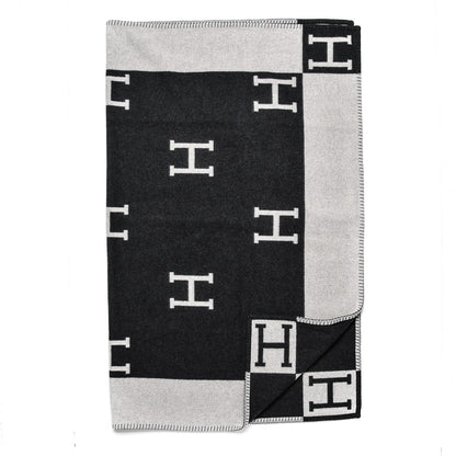Hermes Wool Cashmere New Classic Avalon Blanket Ecru Gris Fonce 1 of 3