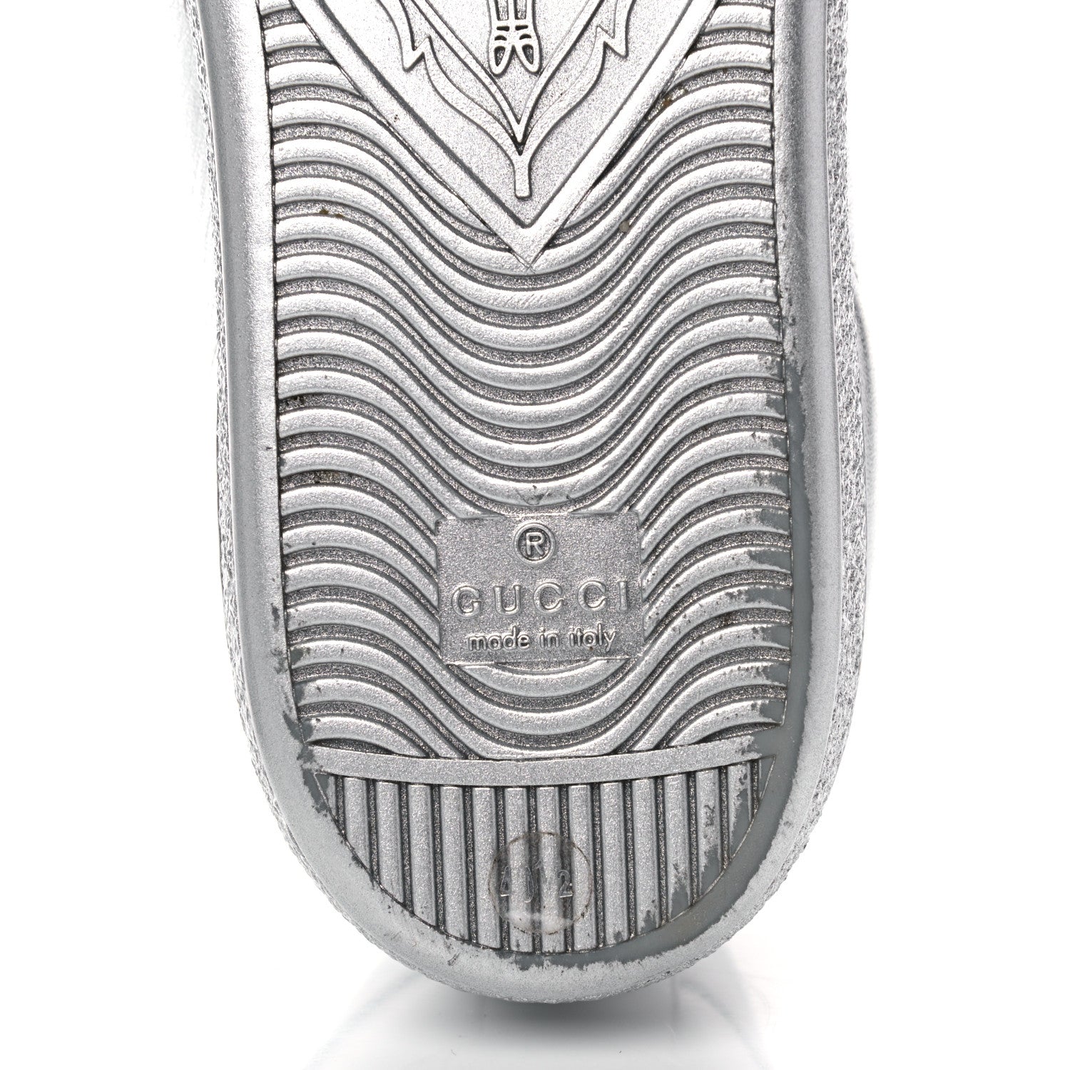Gucci Metallic Nappa Interlocking G Perforated Womens Ace Sneakers 40.5 Silver 6 of 12