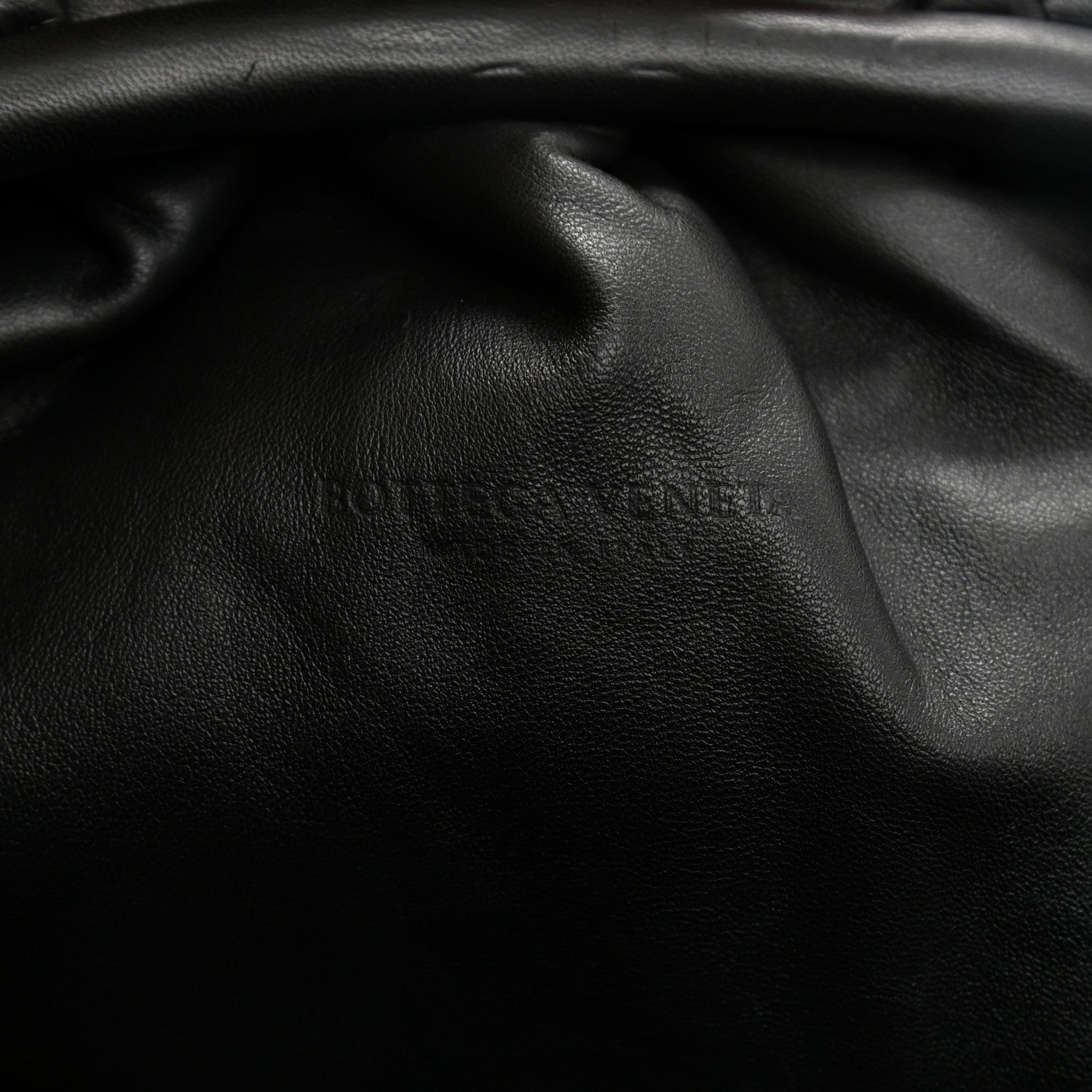 Bottega Veneta Nappa Maxi Intrecciato The Pouch Oversized Clutch Black 6 of 12