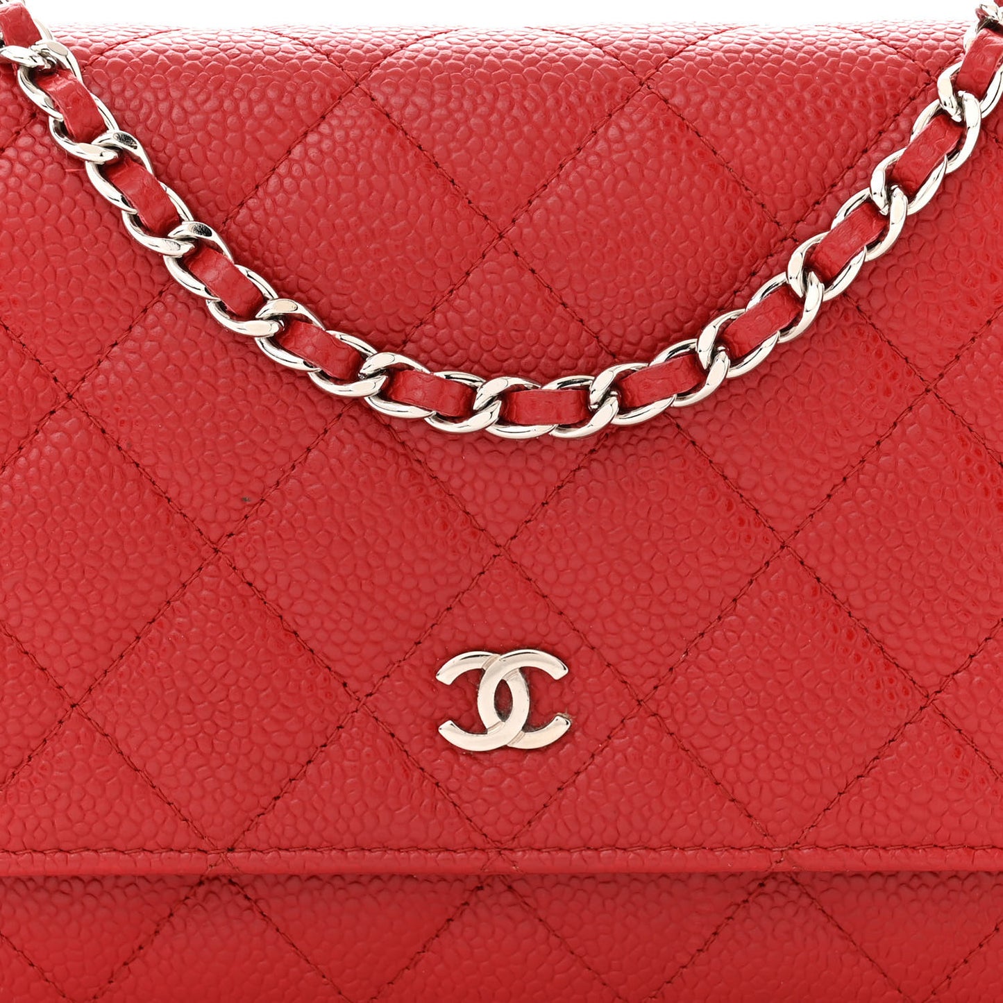Caviar Quilted Wallet on Chain WOC Red