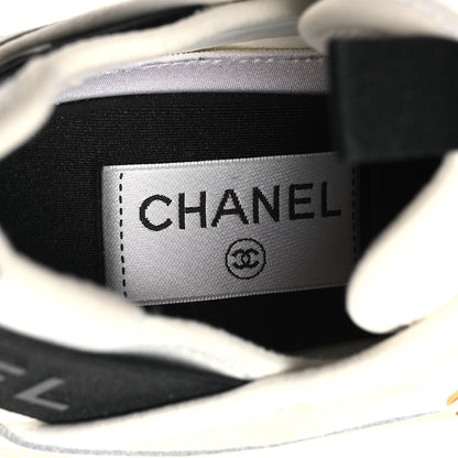 Chanel Velvet Calfskin Mixed Fibers CC Sneakers 38 White 38 Ivory Black 9 of 11