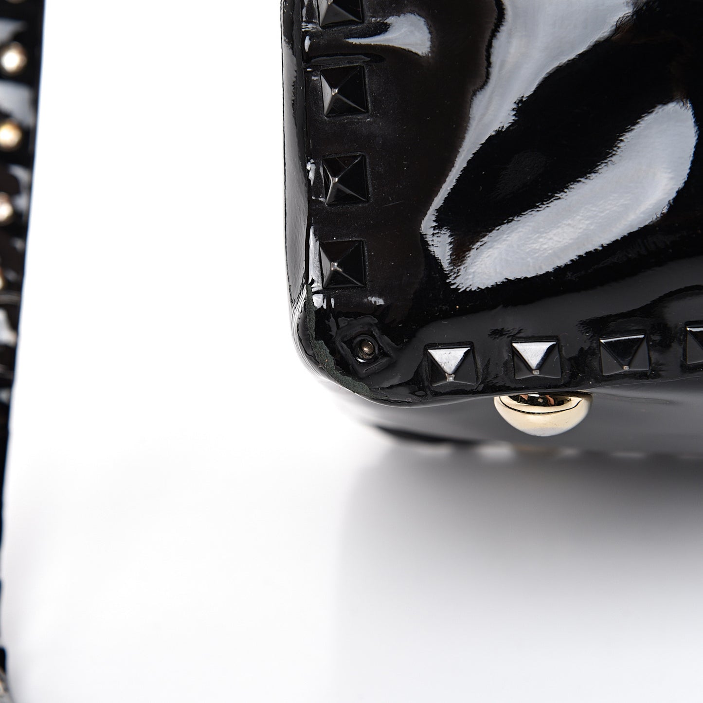 Patent Medium Rockstud Tote Black
