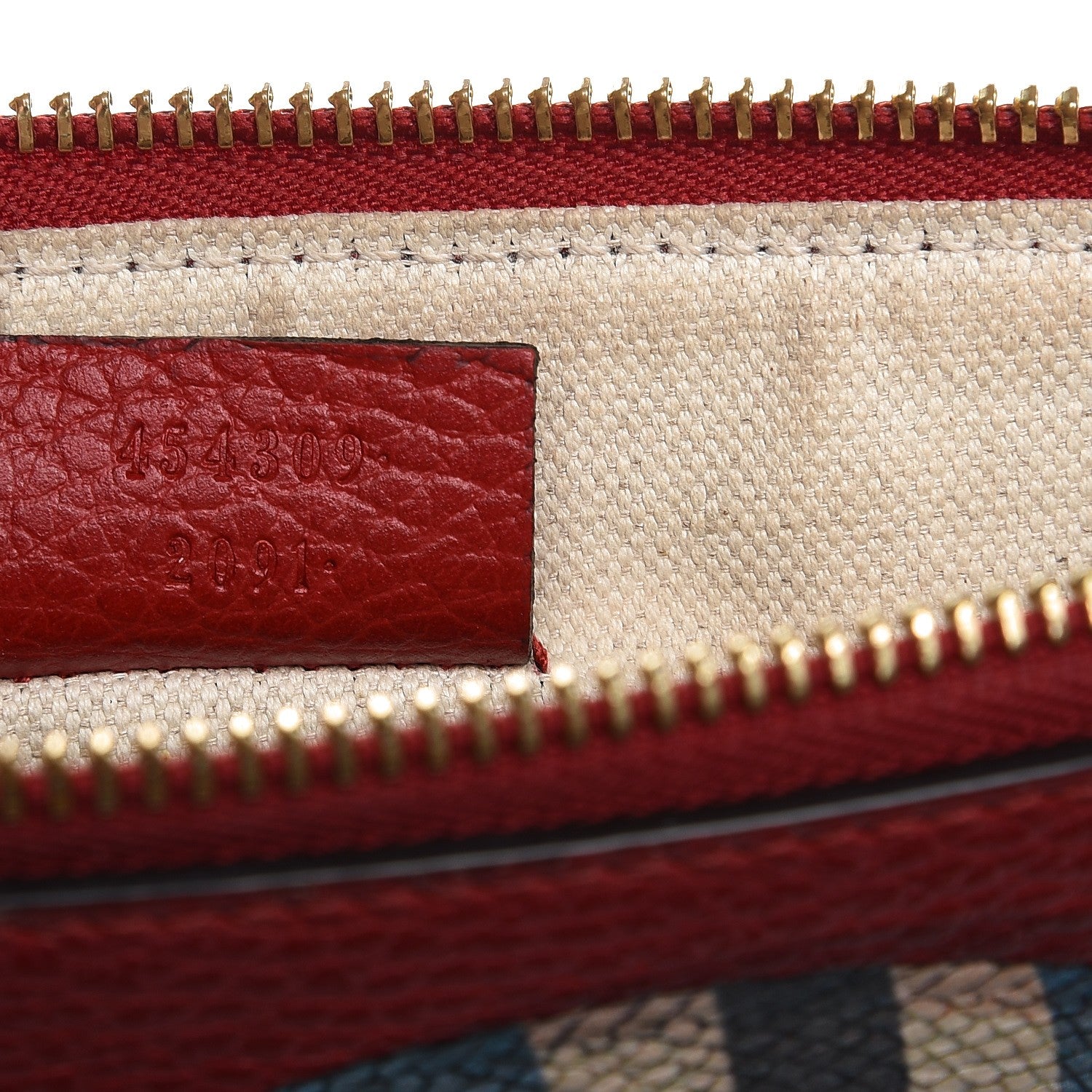 Gucci Pebbled Calfskin Kingsnake Print Clutch Red 7 of 9