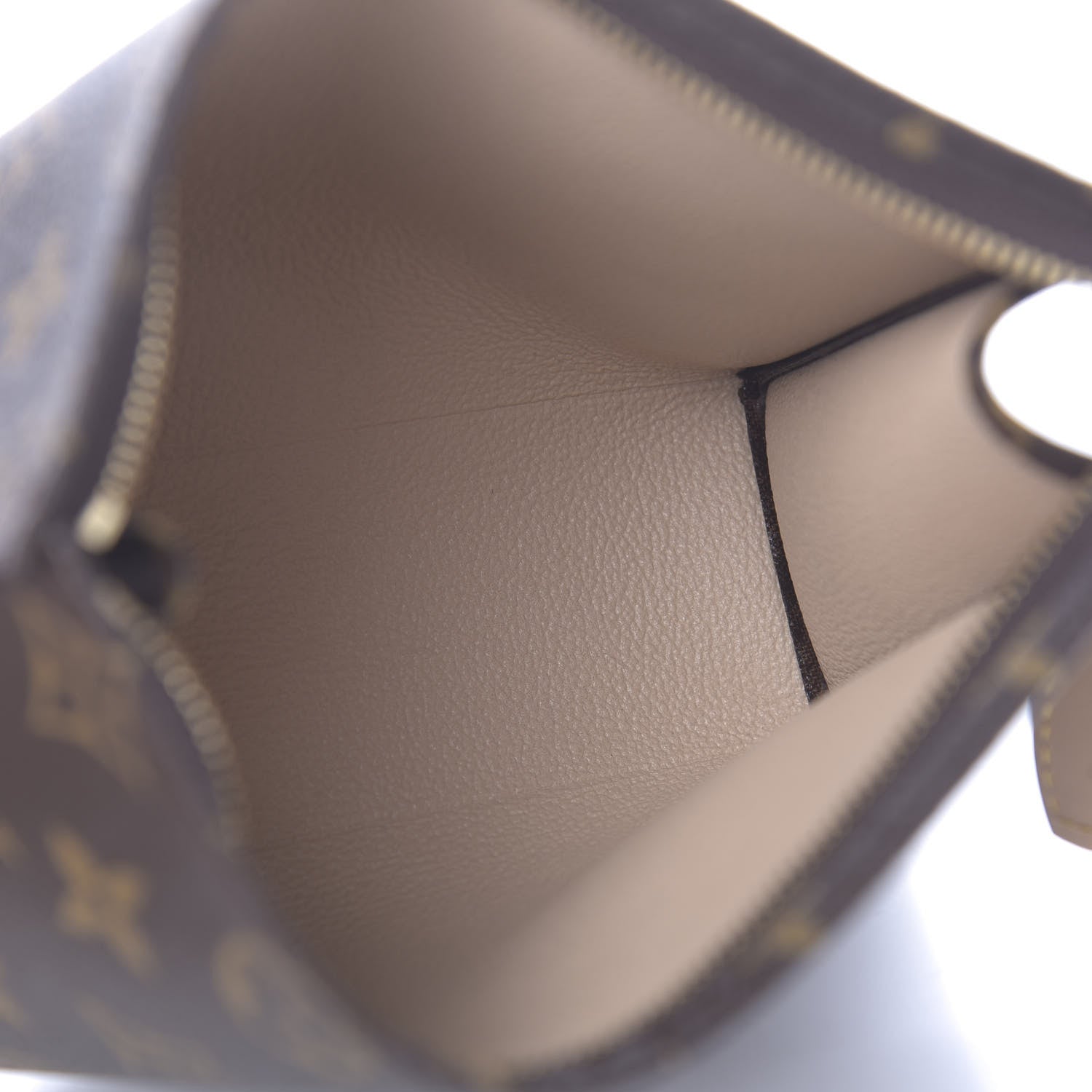 Louis Vuitton Monogram Toiletry Pouch 19 5 of 7