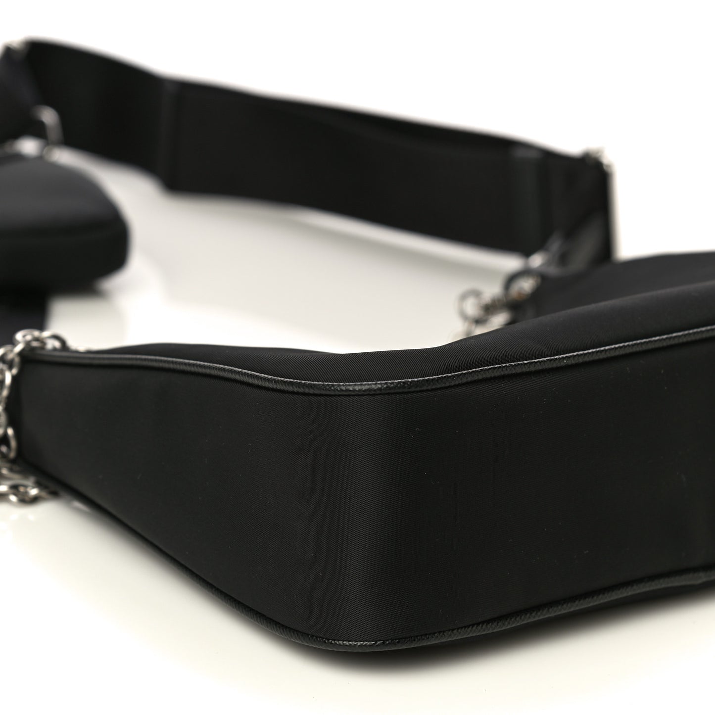 Nylon Re-Edition 2005 Shoulder Bag Black